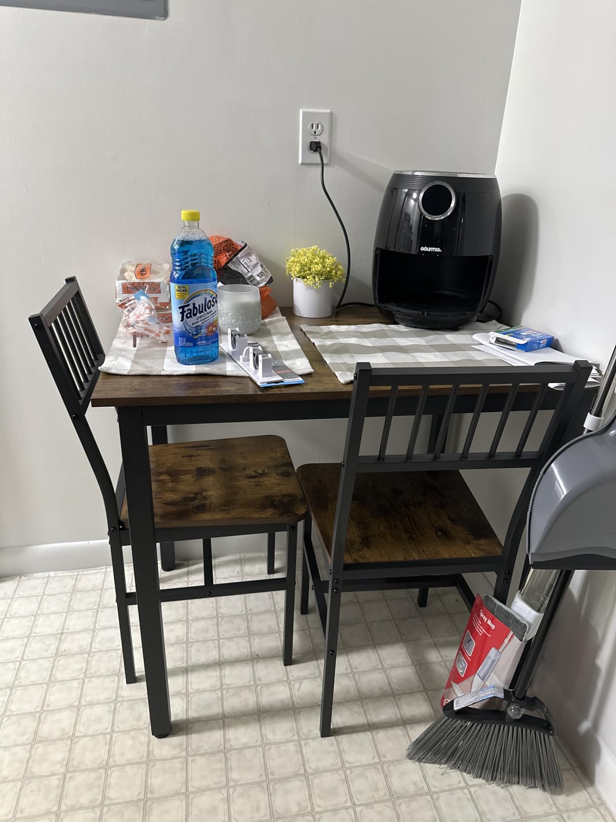 AWQM 3 Piece Dining Table, Small Kitchen Table Set for 2 with Chairs (Brown) | Wood Breakfast Nook Table and Chairs Set of 2, Dinette Set for Small Space, Dining Room, Office, Apartment customer photo 1