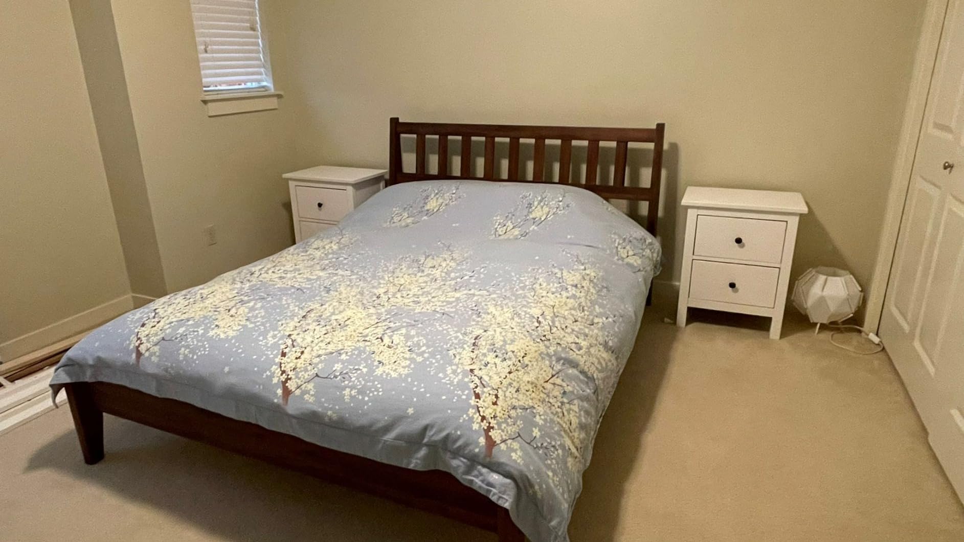 mopio Ted Bed Frame with Headboard, Mid Century Modern Acacia Solid Wood Platform Bed Frame, Wooden Slats, No Box Spring, Double Metal Bar Support (Solid Wood, Queen (U.S. Standard)) customer photo 2