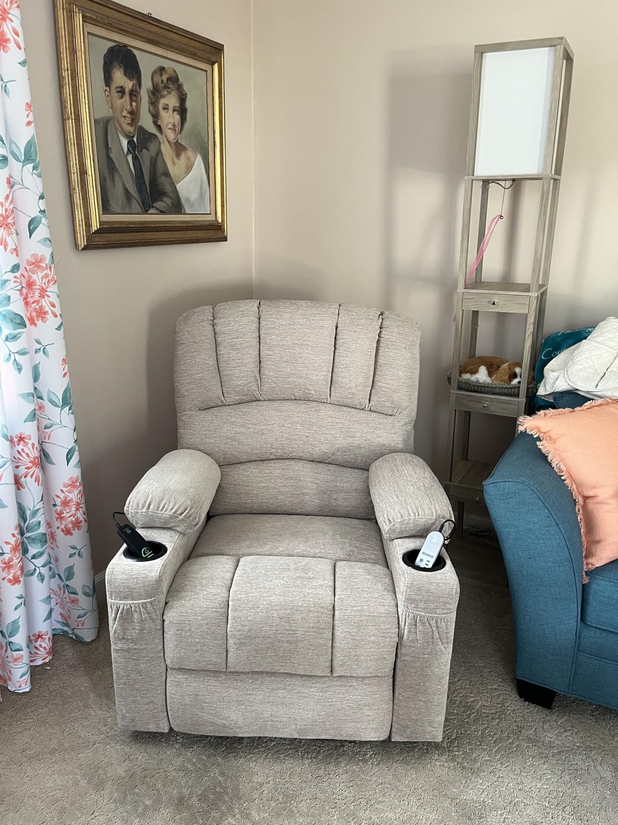 MCombo Power Lift Recliner Chair for Elderly R7096 (Medium-Wide, Coffee) | Stand Assistance, Wide seat, Heat and Massage, 4.7