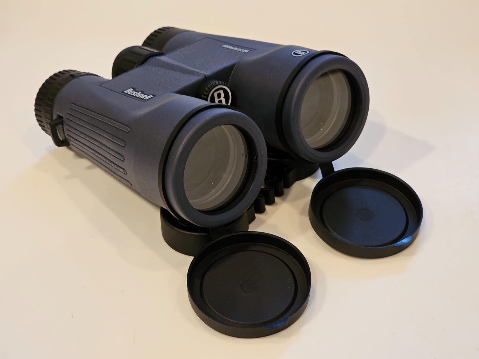 Bushnell Explorer 10x42 Waterproof Roof Prism Binoculars customer photo 2