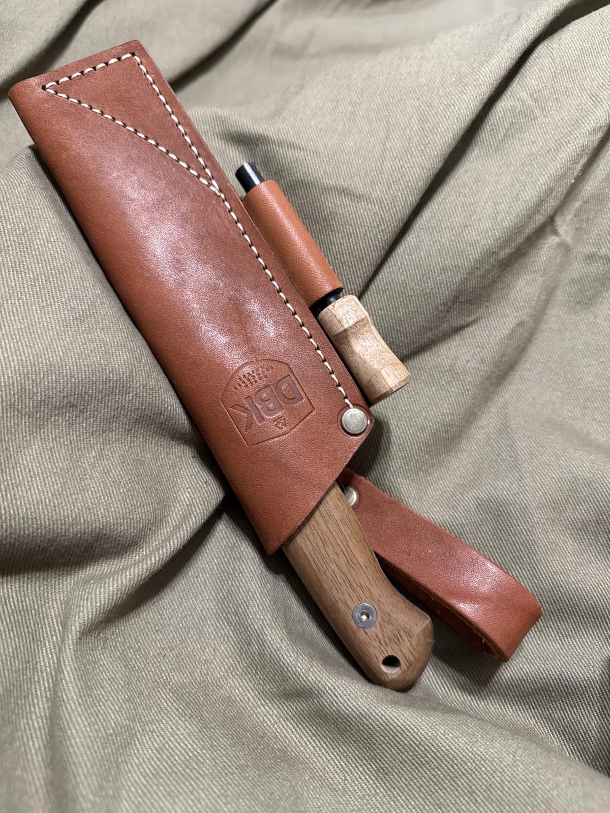 BPSKNIVES Bushmate 2.0 Designed by DBK - Bushcraft Knife - Fixed-Blade Carbon Steel Knife with Leather Sheath & Firestarter - Outdoor Full Tang Knife - Camping Survival Knives customer photo 1