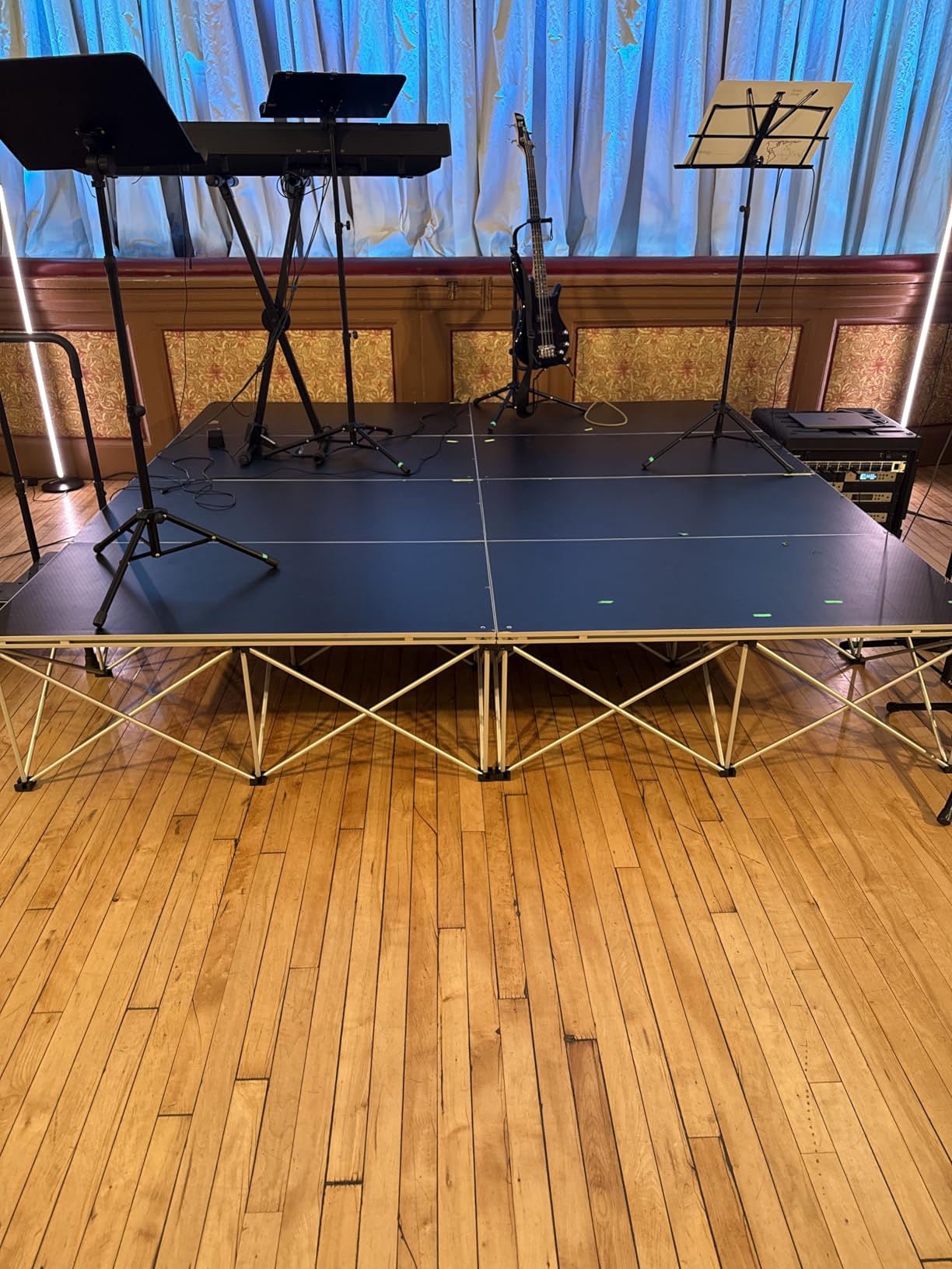 Tetra-Teknica PSR-32 4'x4' Folding Portable Stage Platform, 32 Inch High | Modular Unit, 9-strut Centipede Riser, 32 Inch high customer photo 1