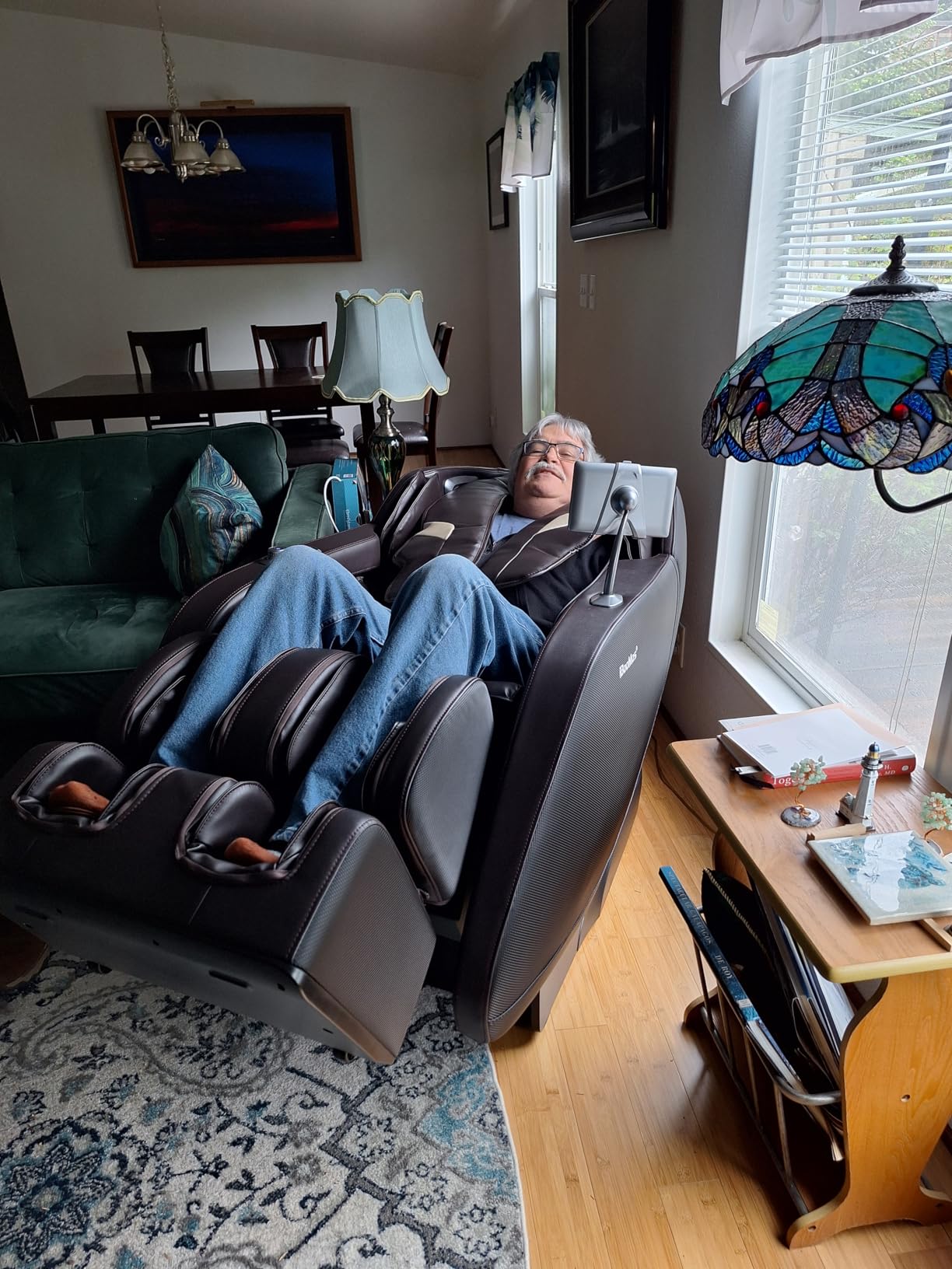 iBooMas Massage Chair Full Body, Zero Gravity SL-Track Shiatsu Recliner, 6 Massage Intensities, 12 Auto Modes, 42 Airbags, 5 Heating Area, Body Scan, Extendable Footrest, Foot Roller (Brown+Black) customer photo 2