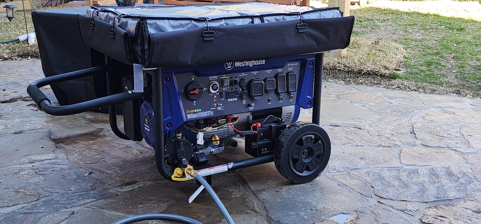 Westinghouse 14500 Peak Watt Tri-Fuel Home Backup Portable Generator, Remote Electric Start, Transfer Switch Ready, Gas, Propane, and Natural Gas Powered customer photo 2