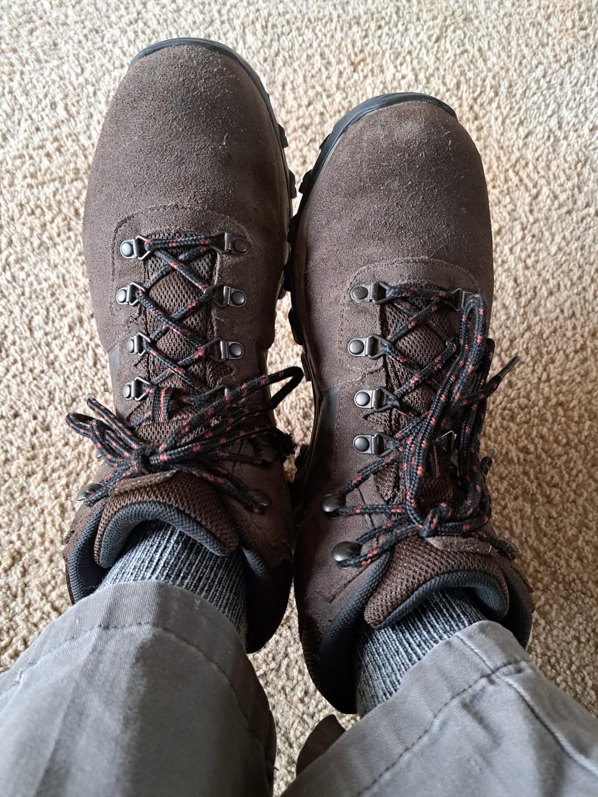 Columbia Newton Ridge Plus II Suede Waterproof customer photo 1