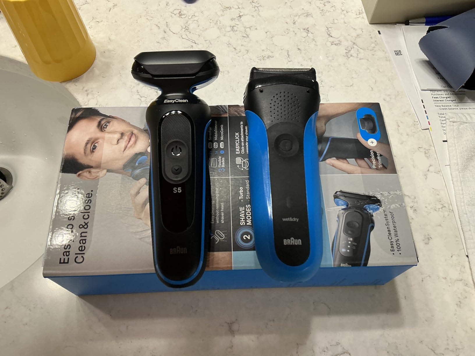 Braun Electric Shaver for Men, Series 5 5118s, Waterproof, Wet & Dry Shave, Turbo Shaving Mode, Foil Shaver with Precision Trimmer, Battery Powered, 50 Minute Battery Runtime customer photo 1