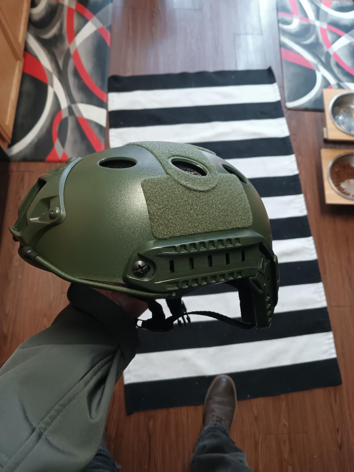 Tactical Helmet with Helmet Cover, Airsoft Helmet with Front NVG Mount and Side Rail, PJ Type Tactical Paintball Airsoft Fast Helmet for Cosplay Outdoor Activities customer photo 1