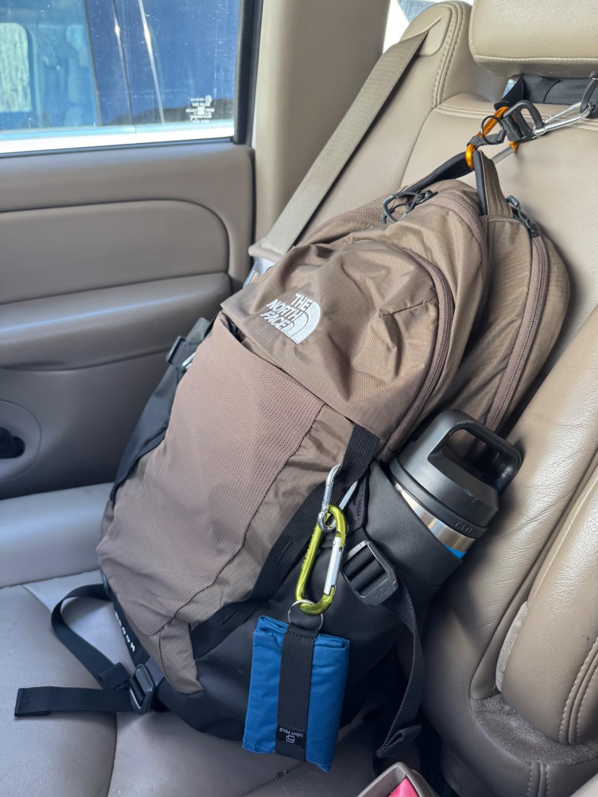 The North Face Recon Everyday Laptop Backpack | Daypack, Water Repellent, Laptop Sleeve, 2 Water Bottle Pockets customer photo 1