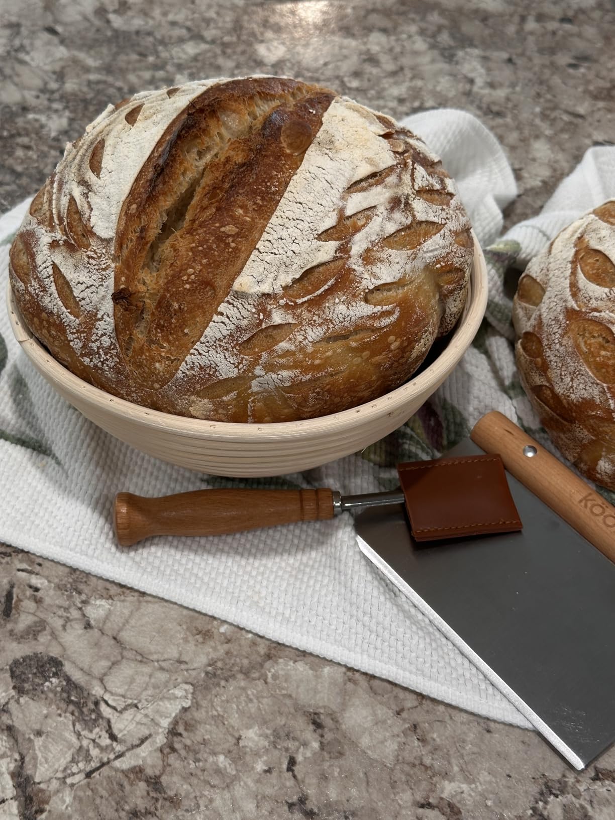 Kook Banneton Bread Proofing Baskets, Artisan Sourdough Bread Making Baskets, 9 Inch Handwoven Rattan Baskets and Cloth Liners, Set of 2, Round customer photo 1