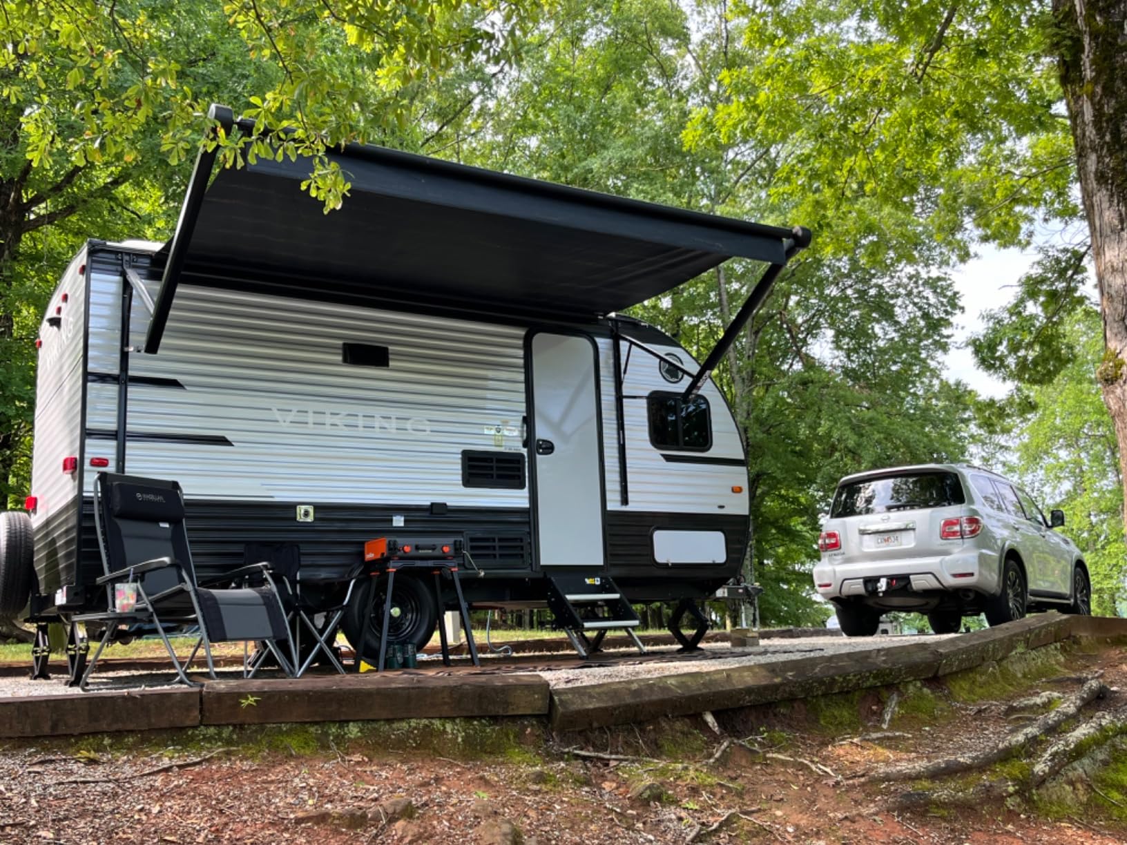 RV Leveling Blocks Ramp Kit, 2 Packs Camper Leveler System for Travel with Two Chocks, 2 Anti-Slip Mats, 1T Bubble Level and Carry Bag, Up to 35000 LBS, Easier & Faster to Level Camper-Orange customer photo 2