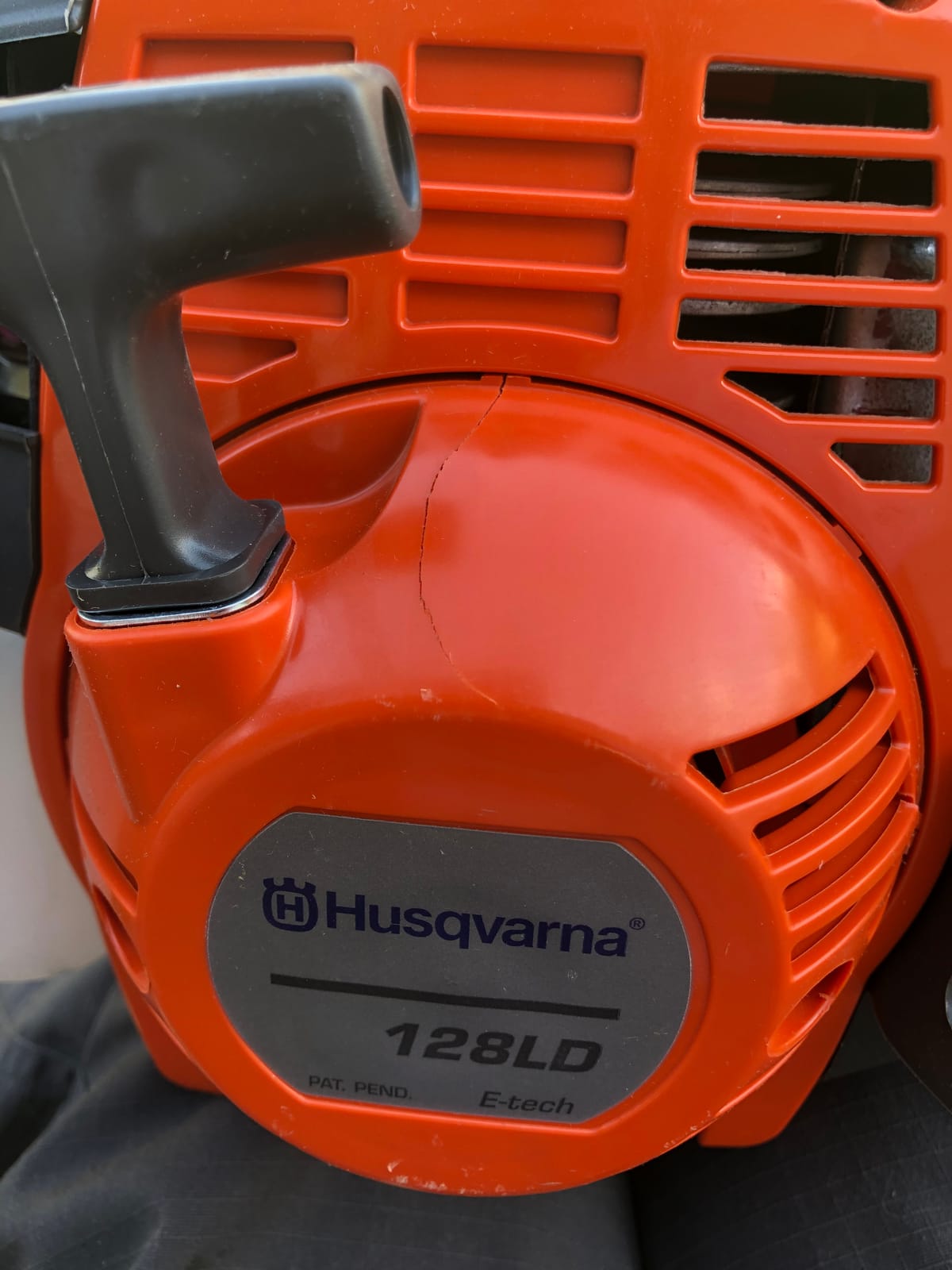 Husqvarna 130L Gas String Trimmer, 28-cc 2-Cycle, 18-Inch Straight Shaft Gas Weed Wacker with Rapid Replace Trimmer Head for Seamless String Reloading, Gifts for Men, 970514405 customer photo 2