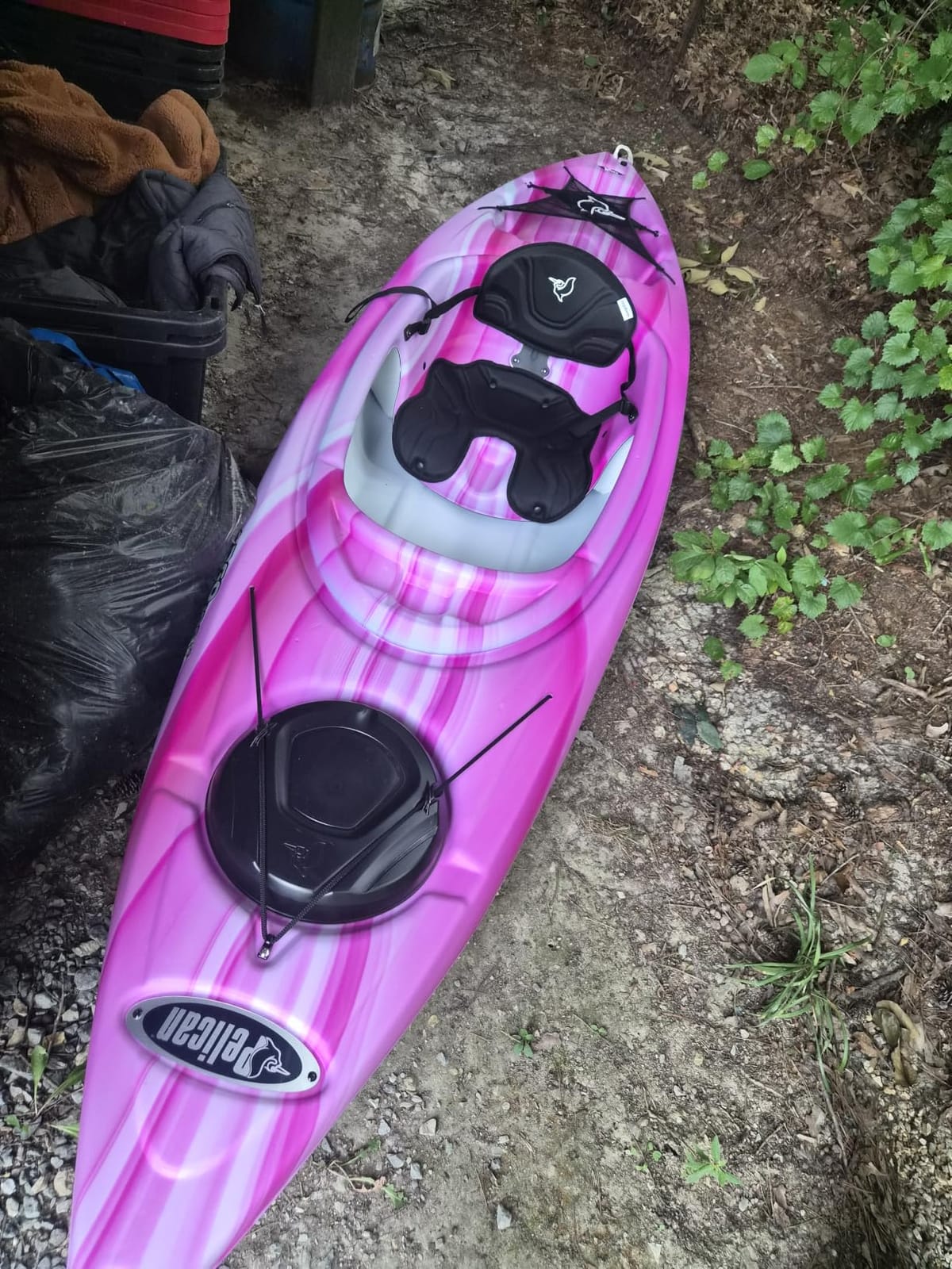 Pelican Argo 100X - Recreational Sit in Kayak - Lightweight Patented Ram-X Material - Ergoform Seating System - 10 ft customer photo 1