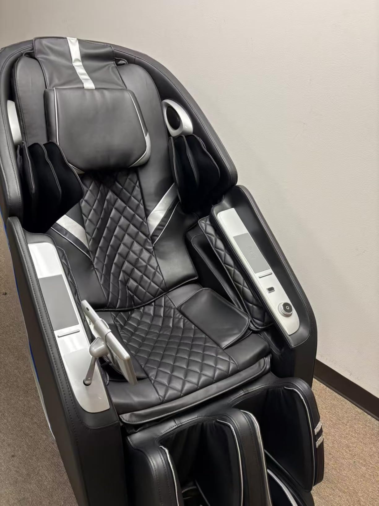 MassaMAX MT398 4D Full Body Massage Chair, 55