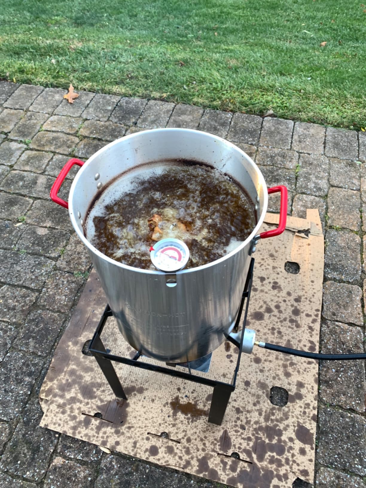 VEVOR Seafood Boiling Kit & Turkey Fryer, 30-qt Boiler Steamer Cooker Set, Outdoor Aluminum Frying Pot, 54,000 BTU Burner Propane Gas Boiler, Gifts for Thanksgiving Day customer photo 1