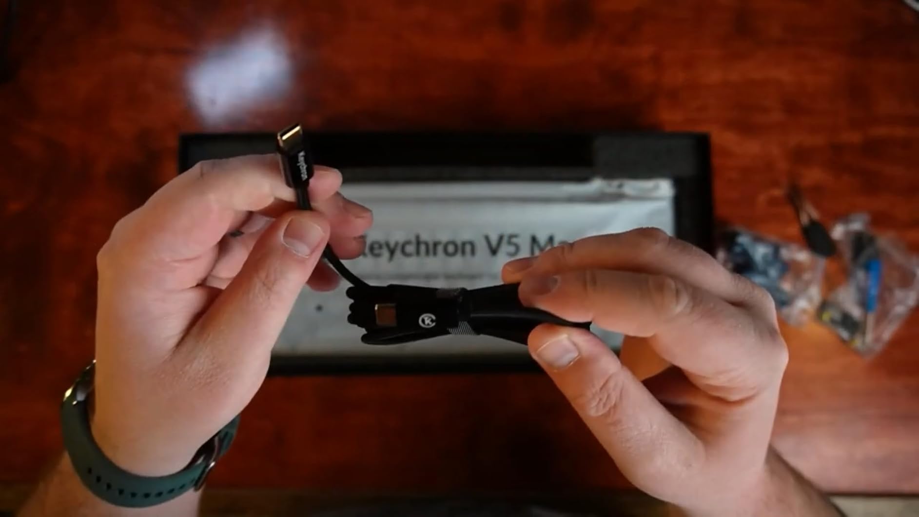 Keychron V5 Max Custom Wireless Mechanical Keyboard, 96% with Number Pad | 2.4 GHz/Bluetooth/USB-C, QMK Launcher Programmable, Hot-Swap Gateron Red Switch, PTB Keycaps RGB for Mac/Windows/Linux customer photo 2