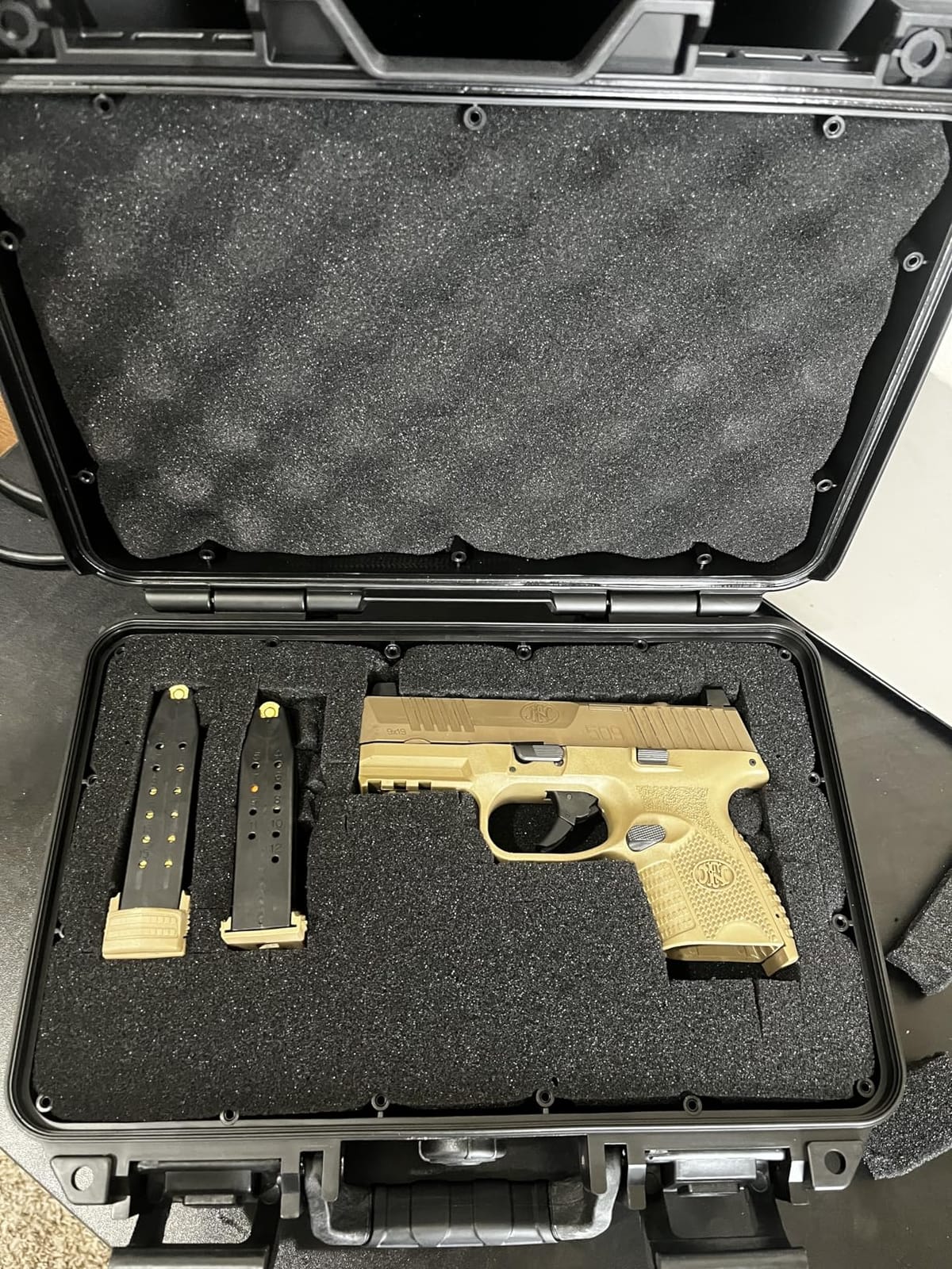 Handgun Case Lockable-Firearm Travel Pistol Case with 2 TSA Locks Included, Pistol Carrying Case Hard Shell, Waterproof Hard Gun Case for Pistol 12.6 x 9.41 x 4.42 Inches, Gun Storage Case with Foam customer photo 1