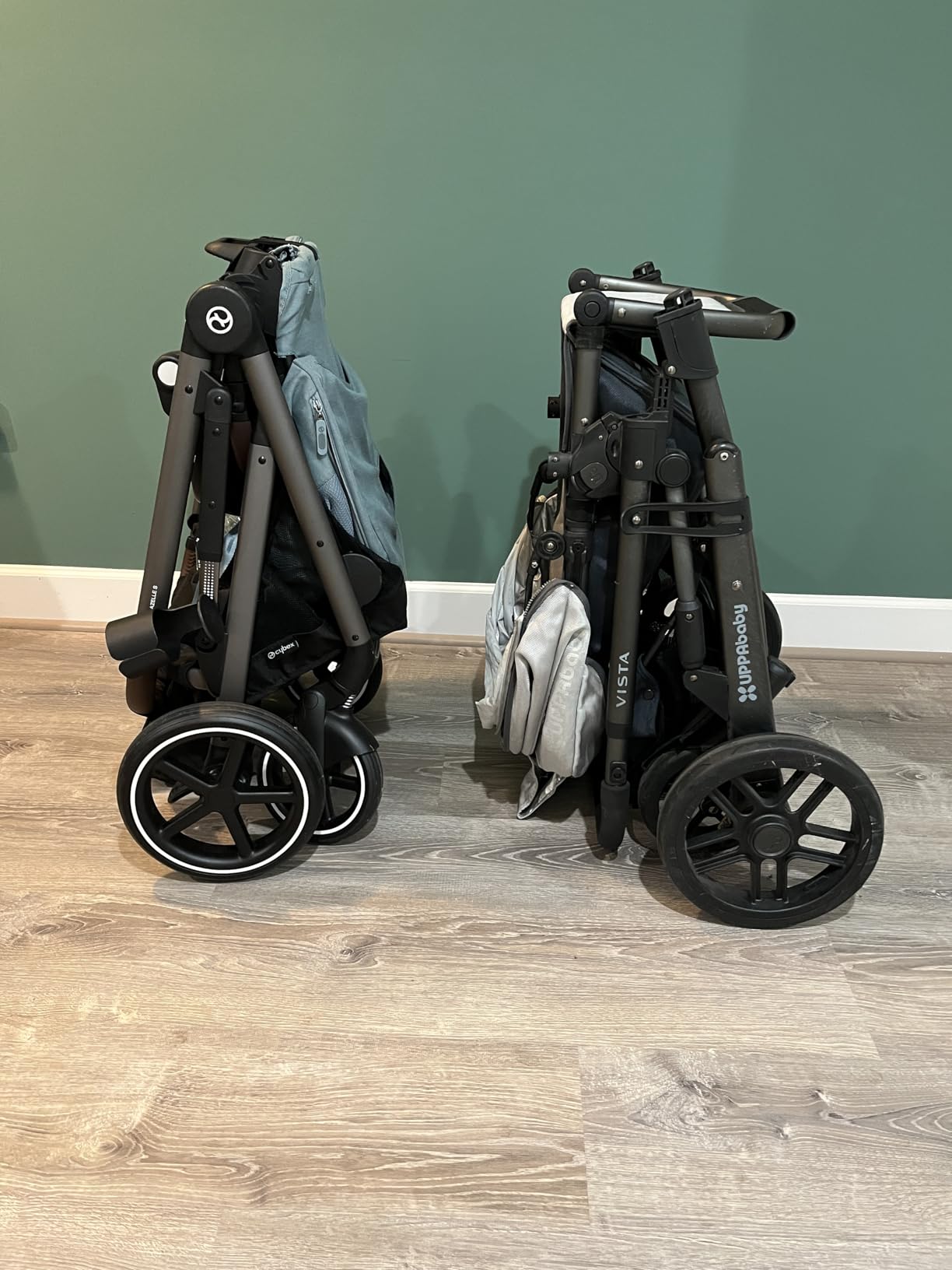 Cybex Gazelle S All-in-One Toddler and Baby Stroller with Over 20 Modular Configurations, Ergonomic Near-Flat Recline, Shopper Basket, and Compact Fold, Moon Black, Black Frame customer photo 2