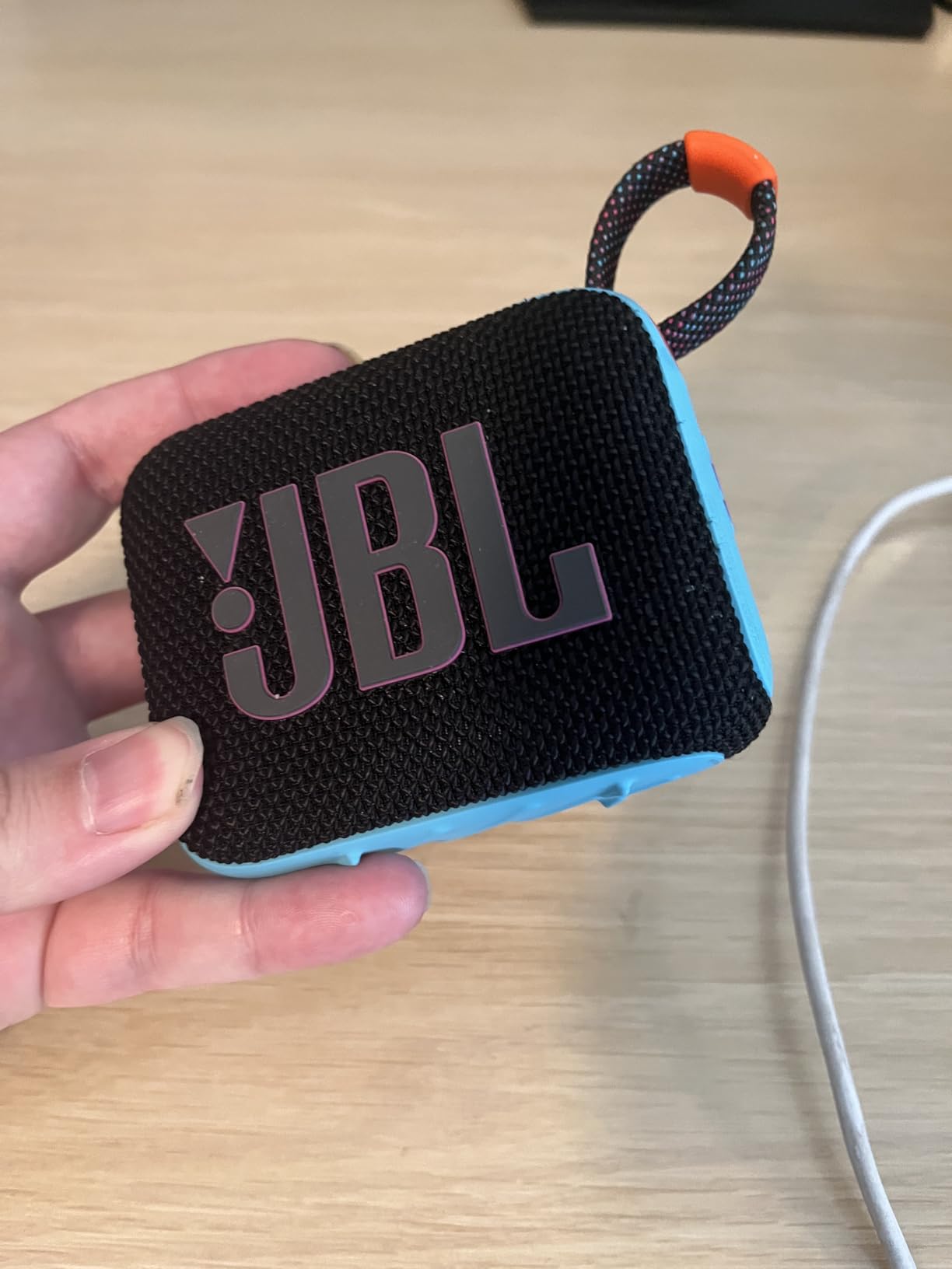 JBL Go 4 - Ultra-Portable, Waterproof and Dustproof Bluetooth Speaker, Big JBL Pro Sound with Punchy bass, 7-Hour Built-in Battery, Made in Part with Recycled Materials (Purple) customer photo 2