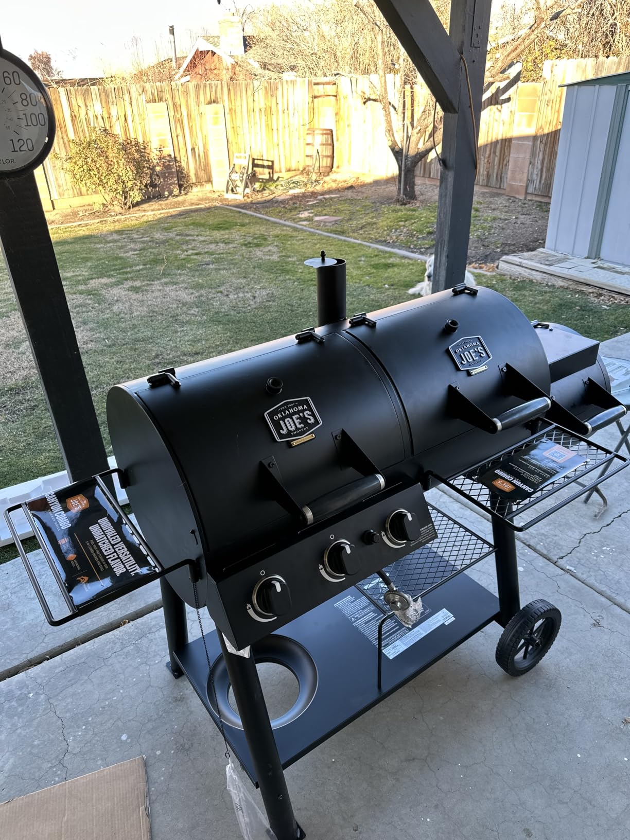 Oklahoma Joe's Canyon Combo Dual Fuel 3-Burner Propane Gas and Charcoal Smoker and Grill with 1031 sq. in. Cooking Area in Black customer photo 2