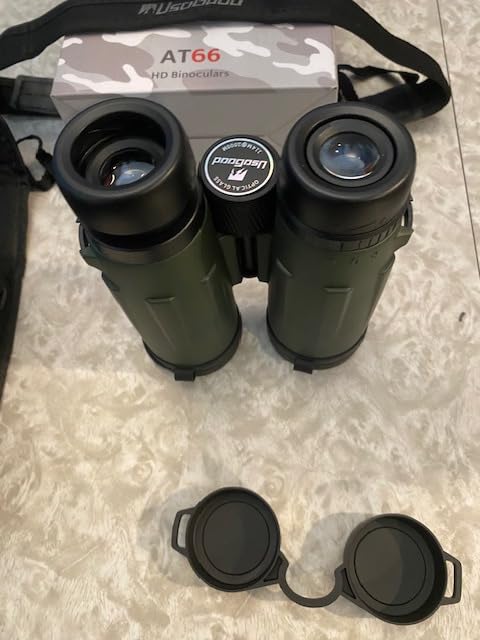 Usogood 12x42 Binoculars for Adults High Powered, BAK4 Prism & FMC Lens, Waterproof Binoculars with Non-Slip Grip, Binoculars for Bird Watching, Cruise Travel, Hunting and Sports Events customer photo 2