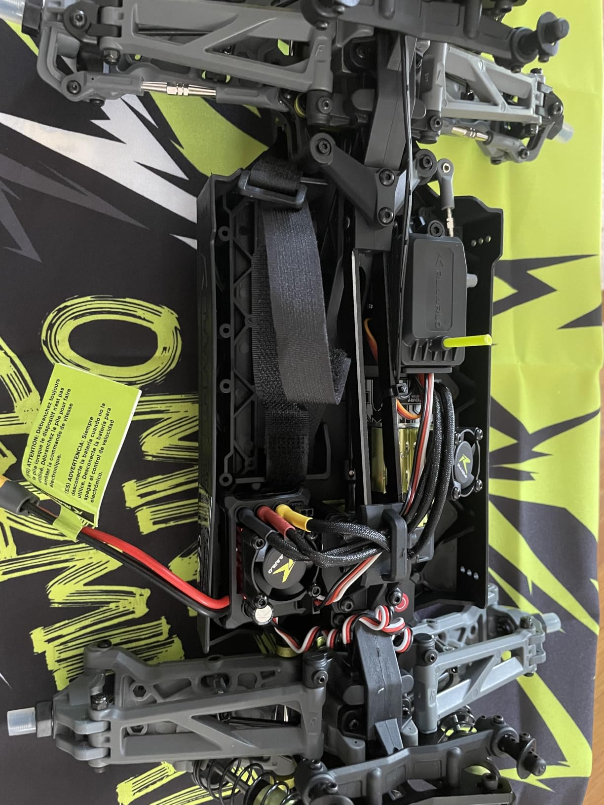 1/10 RTR Brushless Fast RC Cars for Adults, Max 50mph, 4WD, Waterproof, 3S Lipo | Carbon Steel Drivetrain, Alloy Chassis, CNC Shock Tower, Hobby-grade Quality, Beginner-friendly customer photo 2