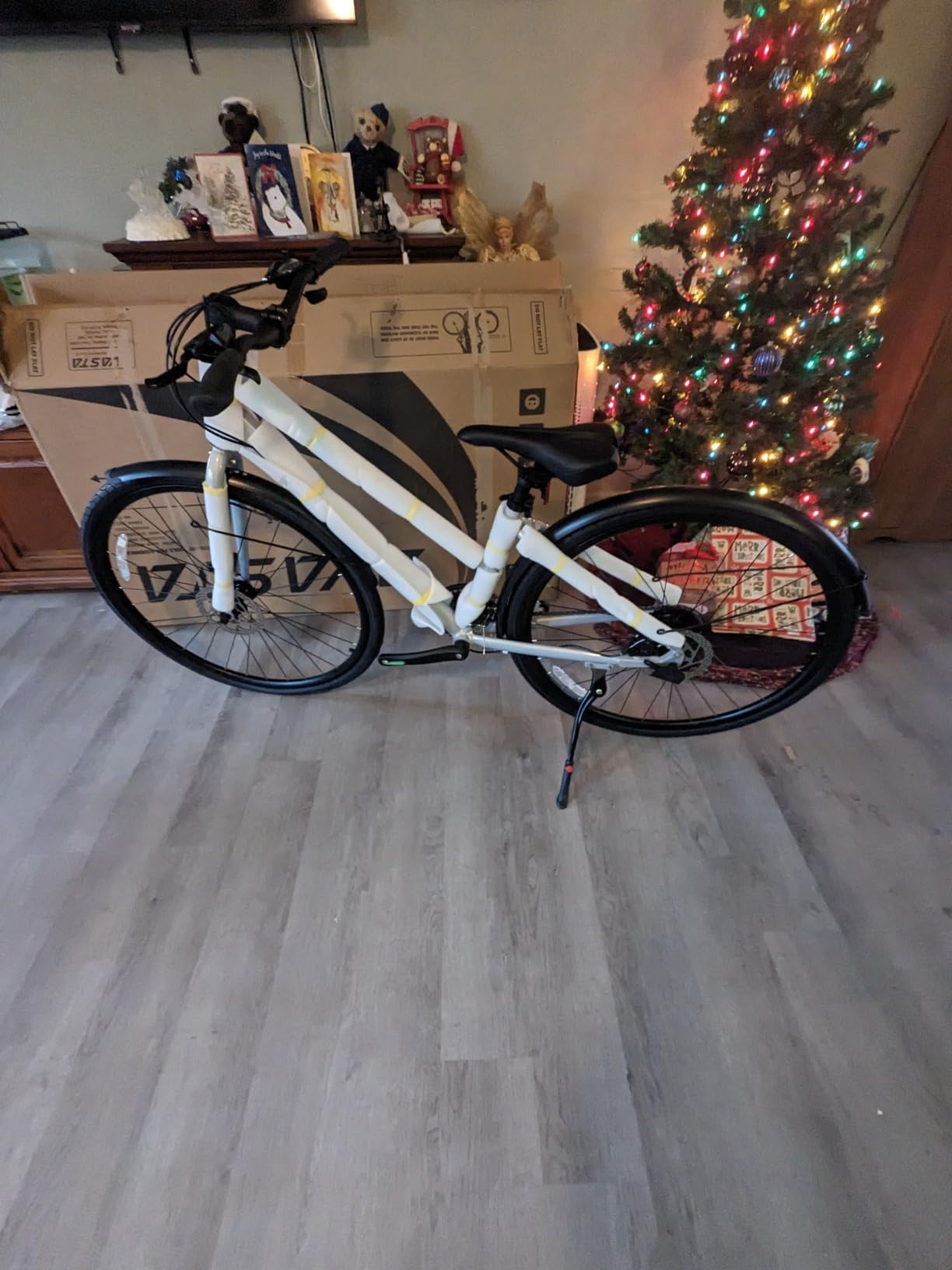 Earth 26 27.5 Inch Mountain Bike MTB for Adult Man Women Male | Lightweight Aluminum Alloy Frame, Dual Disc Brakes, Switchable Front Suspension, 21-Speed Gear Shifter customer photo 1