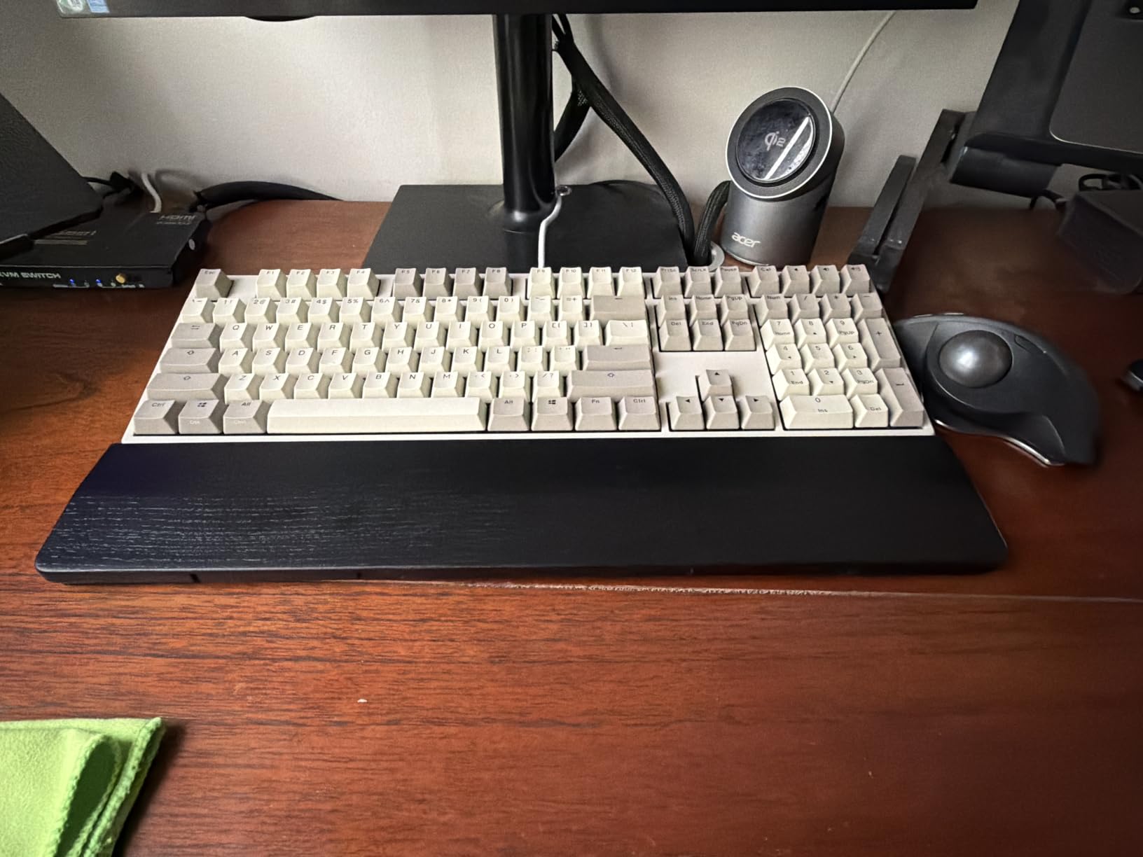 Ducky Origin Mechanical Gaming Keyboard, Cherry MX Silent Red, Vintage customer photo 1