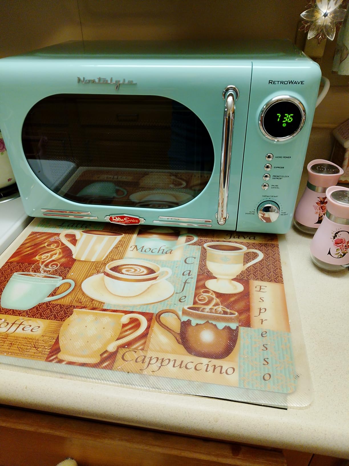 Nostalgia Retro Compact Countertop Microwave Oven - 0.7 Cu. Ft. - 700-Watts with LED Digital Display - Child Lock - Easy Clean Interior - White customer photo 2