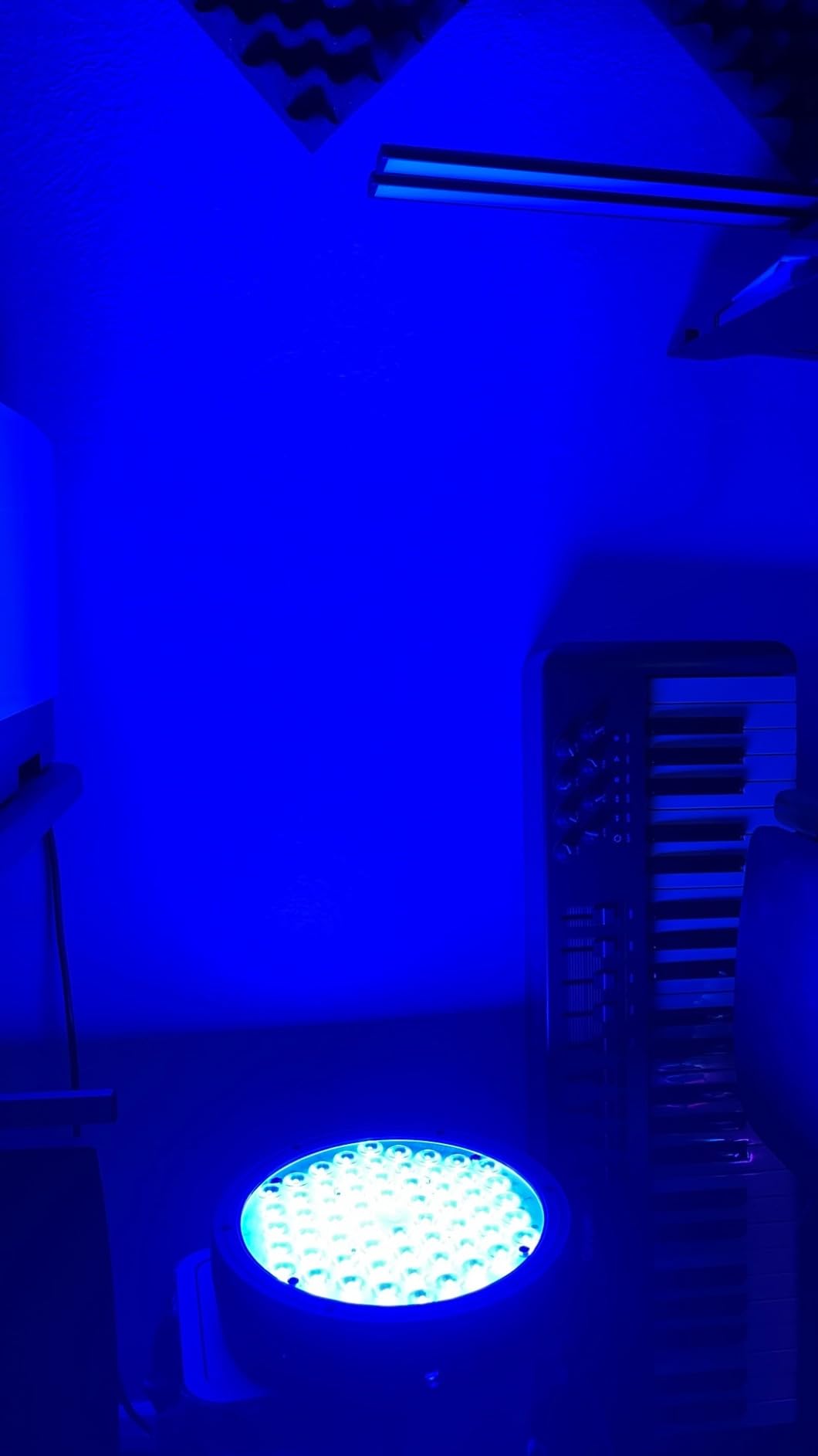BETOPPER Stage Lighting 120W Par Light RGBW 4-in-1 Stage Lights, DJ Light DMX for Concert and Events, 4 Packs customer photo 1