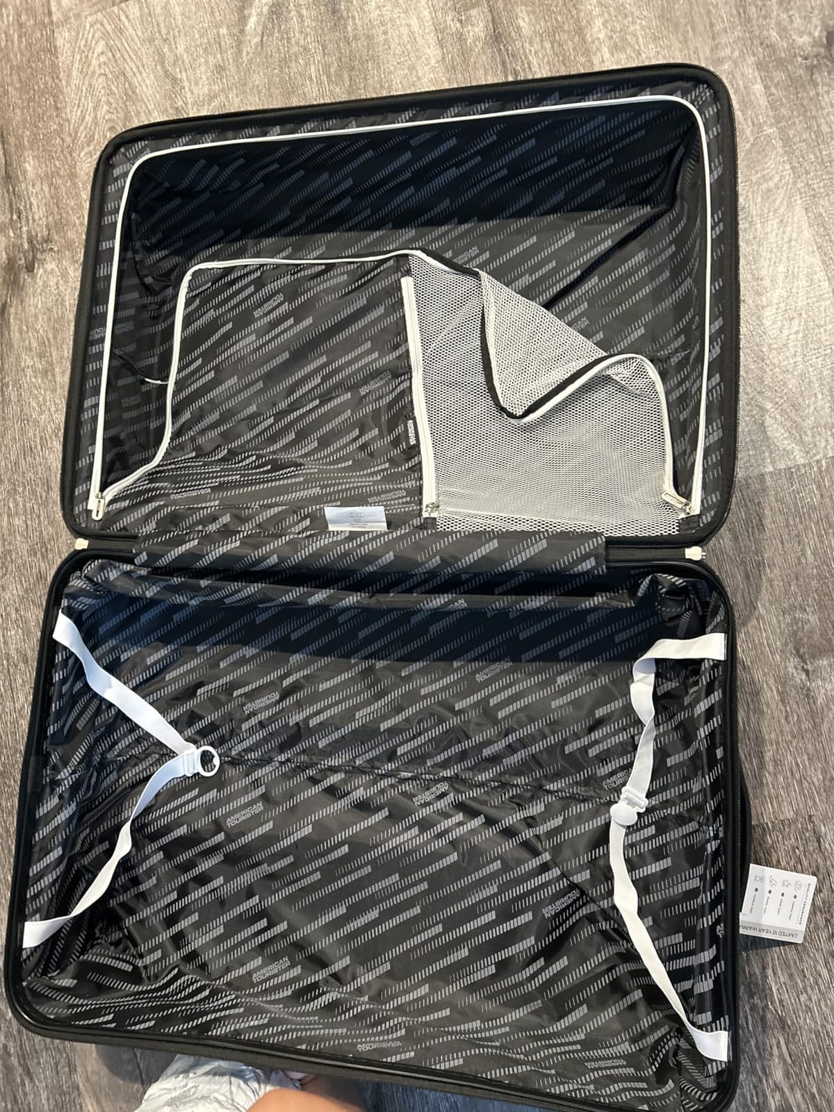 American Tourister Westridge Hardshell Luggage Set - 3 Piece Set - 20