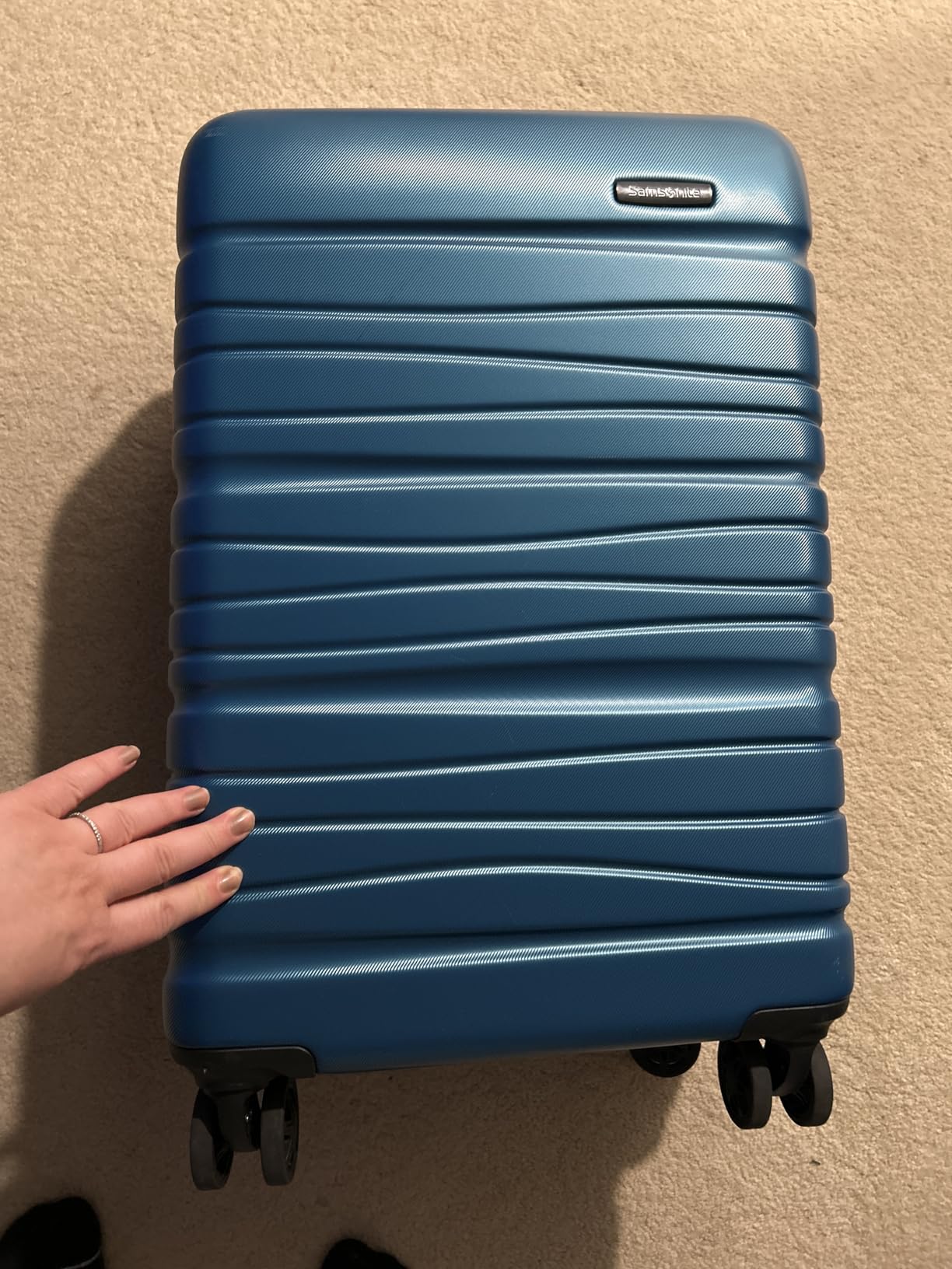 Samsonite Evolve SE Hardside Expandable Luggage with Double Spinner Wheels, Titanium, 3PC Set (CO/M/L) customer photo 1