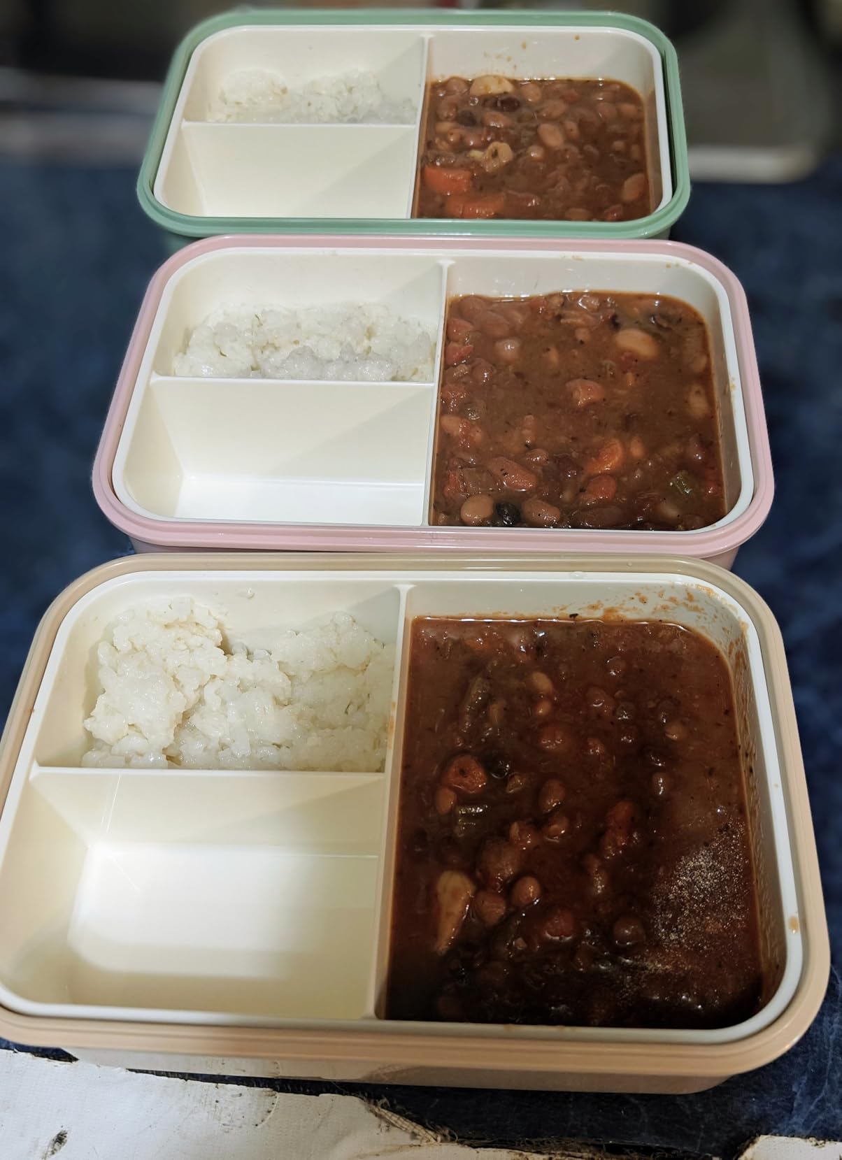 Mfacoy 3 Pack Bento Boxes for Adults/Kids, 1100 ML Bento Lunch Box With Spoon & Fork, Lunch Box Containers, Bento Box for Dining Out, Work, Picnic, BPA-Free, Microwave & Dishwasher Safe customer photo 1
