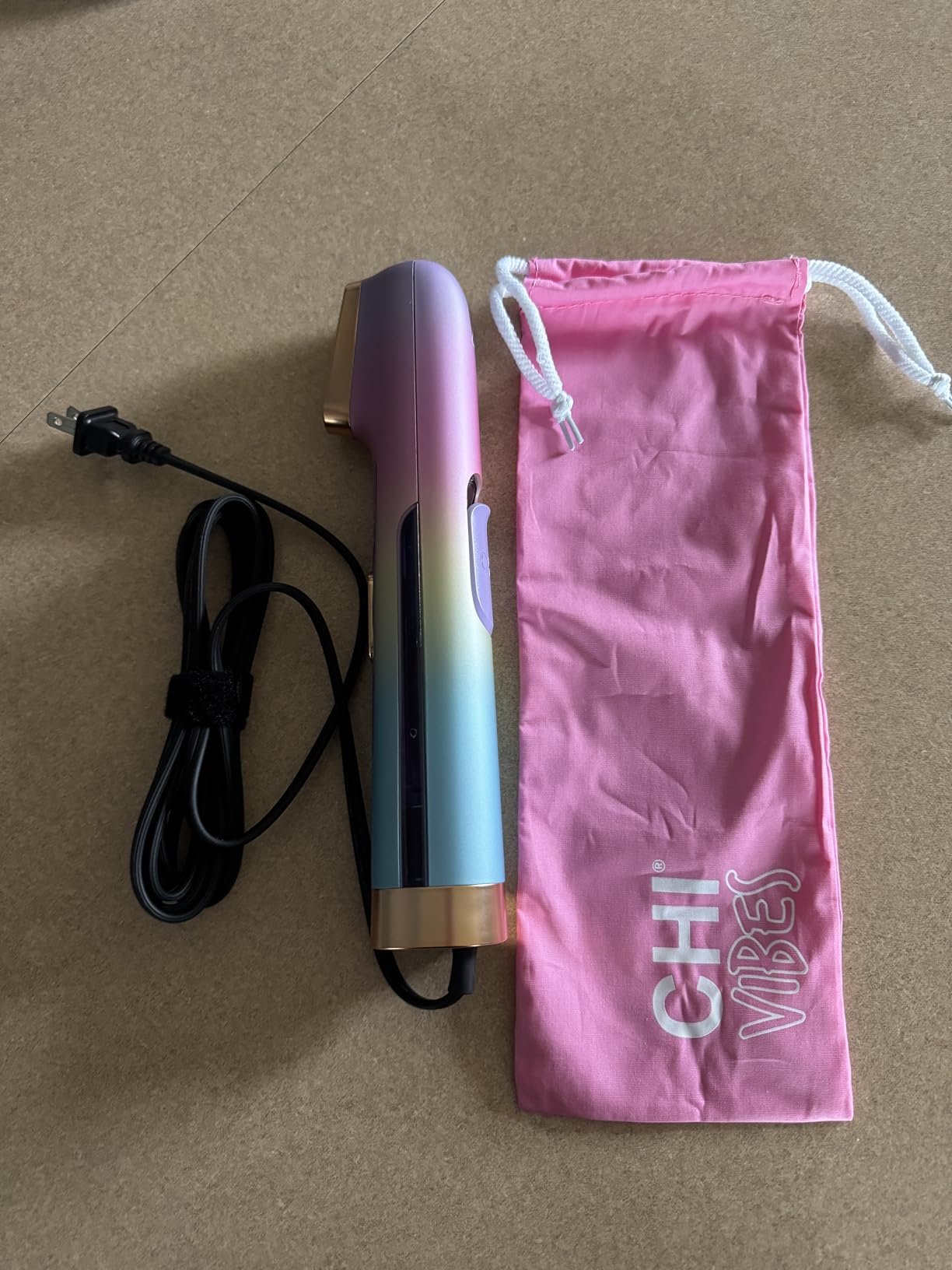 CHI VIBES Compact Garment Steamer for Clothes, 800 Watts, Pink | Portable Handheld Travel Steamer, 35-Second Heat-Up, 5-Minute Continuous Steam, Wrinkle Remover customer photo 1