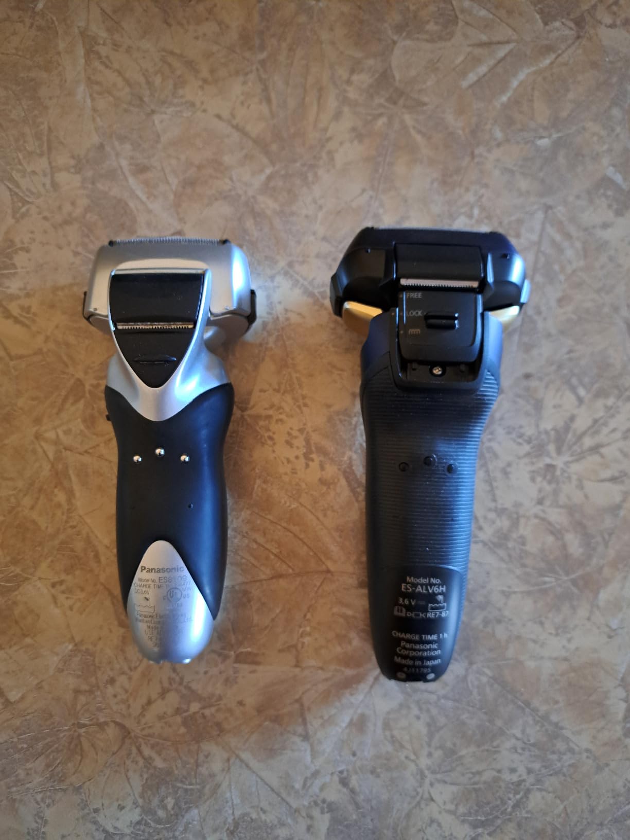 Panasonic ARC5 Electric Razor for Men Face, Wet & Dry Shavers with Foil Shaver, Pop-up Trimmer, Ultra-Fast 5-Blade, Smart Shave Sensor, 16D Flexible Pivoting Head - ES-ALV6HS (Silver) customer photo 2