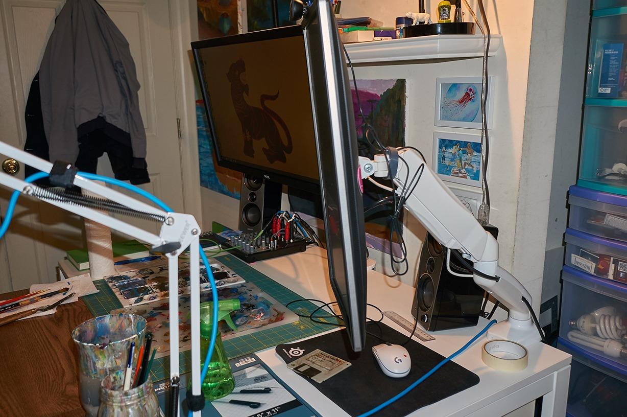 ONKRON Heavy Duty Monitor Arm for 17-57 Inch Screens up to 59.4 lbs, Ultrawide Screen Mount with Adjustable Gas Spring, VESA 75x75-200x200, Single Arm Monitor Mount for Desk, Clamp & Grommet Black customer photo 1