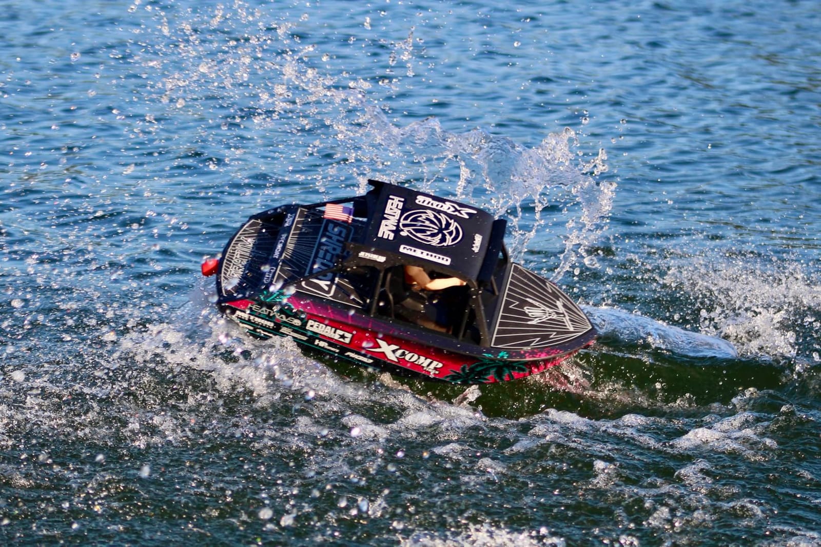 Pro Boat 1/6 Jetstream Boat Brushless 24 Mojo 2 RTR PRB08051T2 customer photo 1