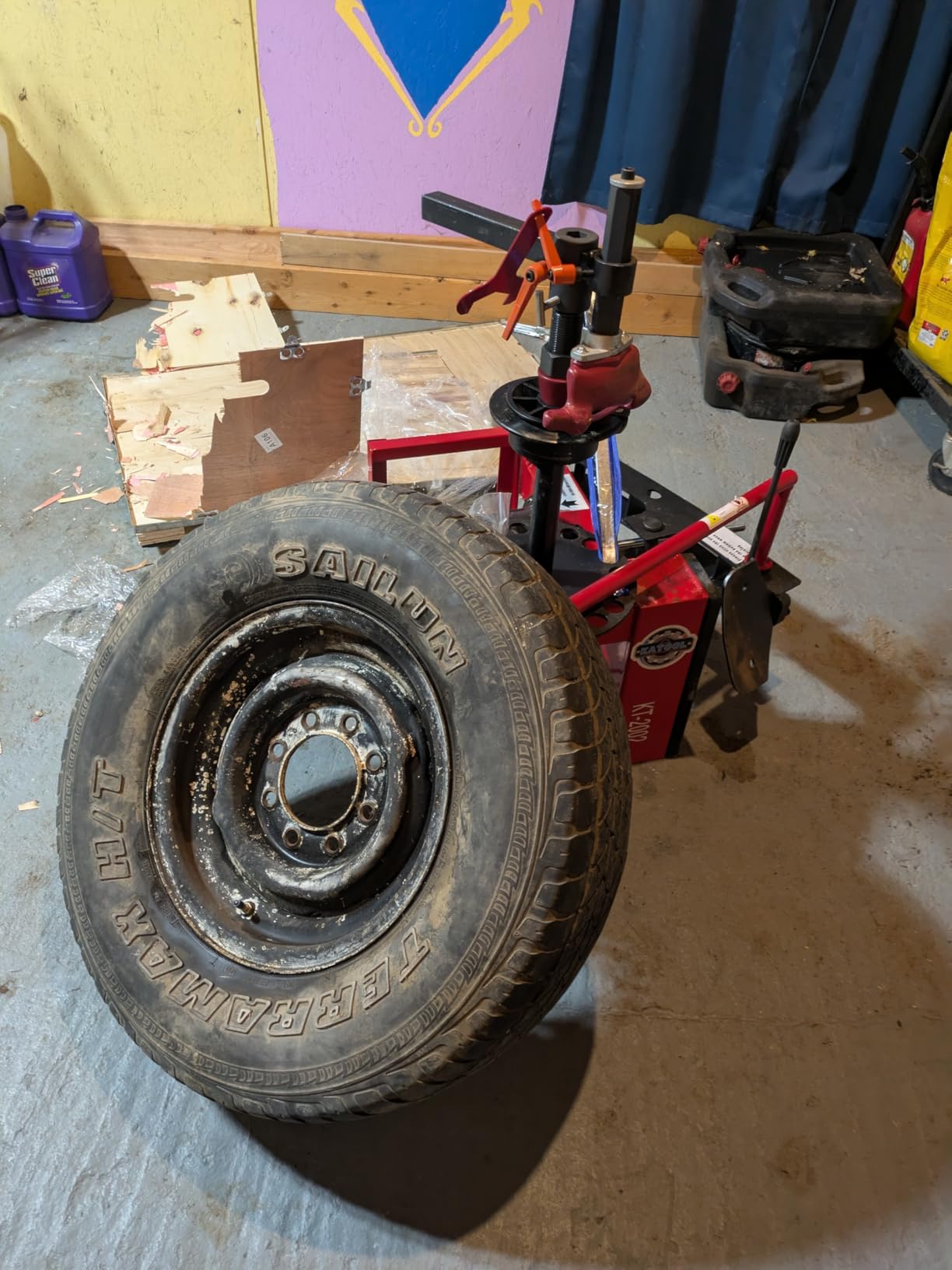 KATOOL KT2002 Mini Tire Changer Machine 39 Inch Air Bead Breaker No Anchor Portability Fit for Road Rescue, Mobile Car Repair customer photo 1