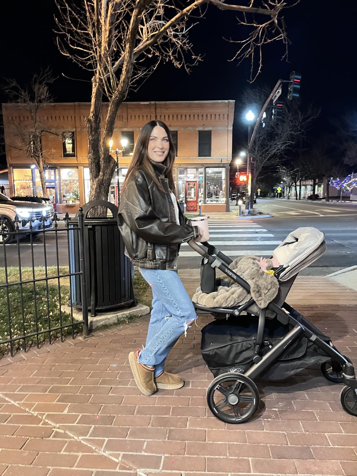 UPPAbaby Vista V3 Convertible Single-to-Double Stroller for Baby & Toddler, 30+ Configurations, Car Seat Compatible, All-Wheel Suspension, XL Basket - Jake (Charcoal/Carbon Frame) customer photo 2