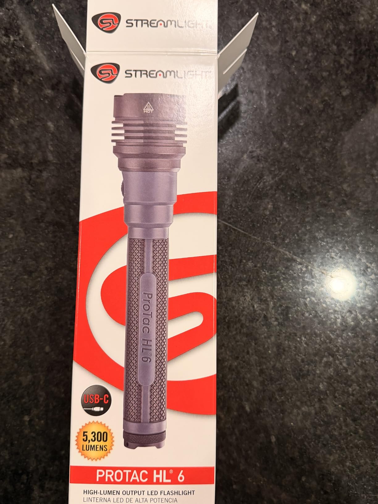 Streamlight 88132 ProTac HL 6 5,300-Lumen Flashlight, Black | 5,300 lumens; 80,000 candela peak beam; USB rechargeable capable; IPX7 waterproof; impact-resistance tested customer photo 2