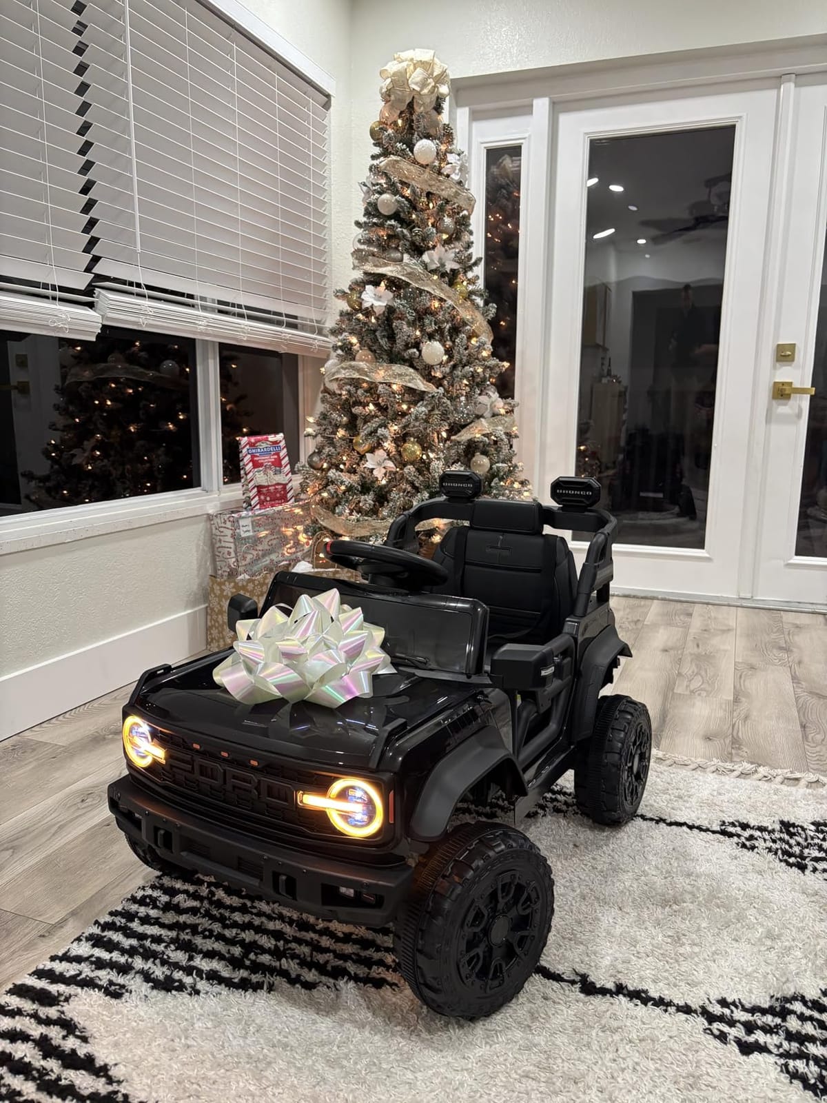 ENYOPRO 12V Licensed Ford Bronco Raptor Ride on Car for Kids, Battery Powered Electric Car for Toddlers w/Remote Control, Spring Suspension, Seat Belt, Bluetooth, Horn, LED Lights, Radio (Black) customer photo 1