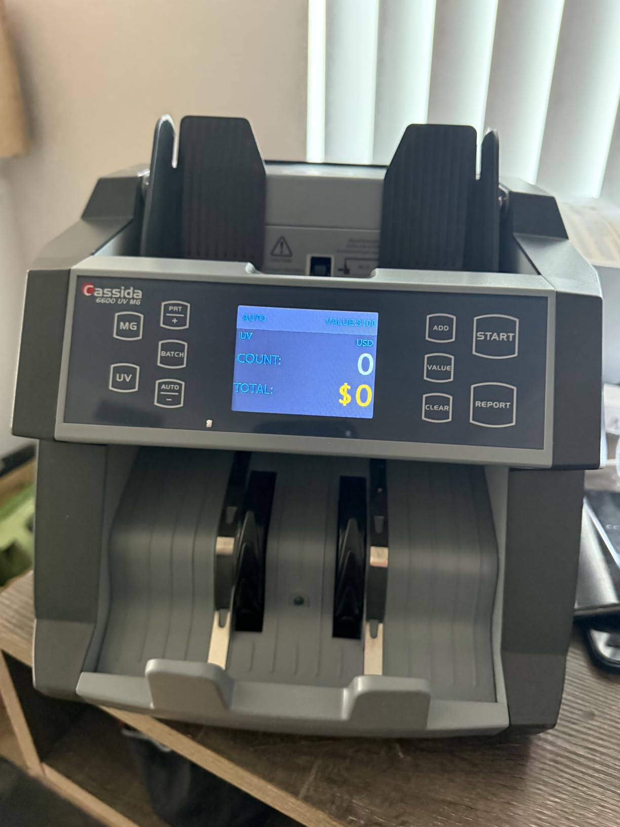 Cassida 9900R V2 2-Pocket Premium Bank Grade Money Counter Machine Mixed Denomination, Bill Sorter, Value Counting, Printer Enabled, 2 CIS, UV/MG, IR/IT Counterfeit Detection with Built-in Printer customer photo 2