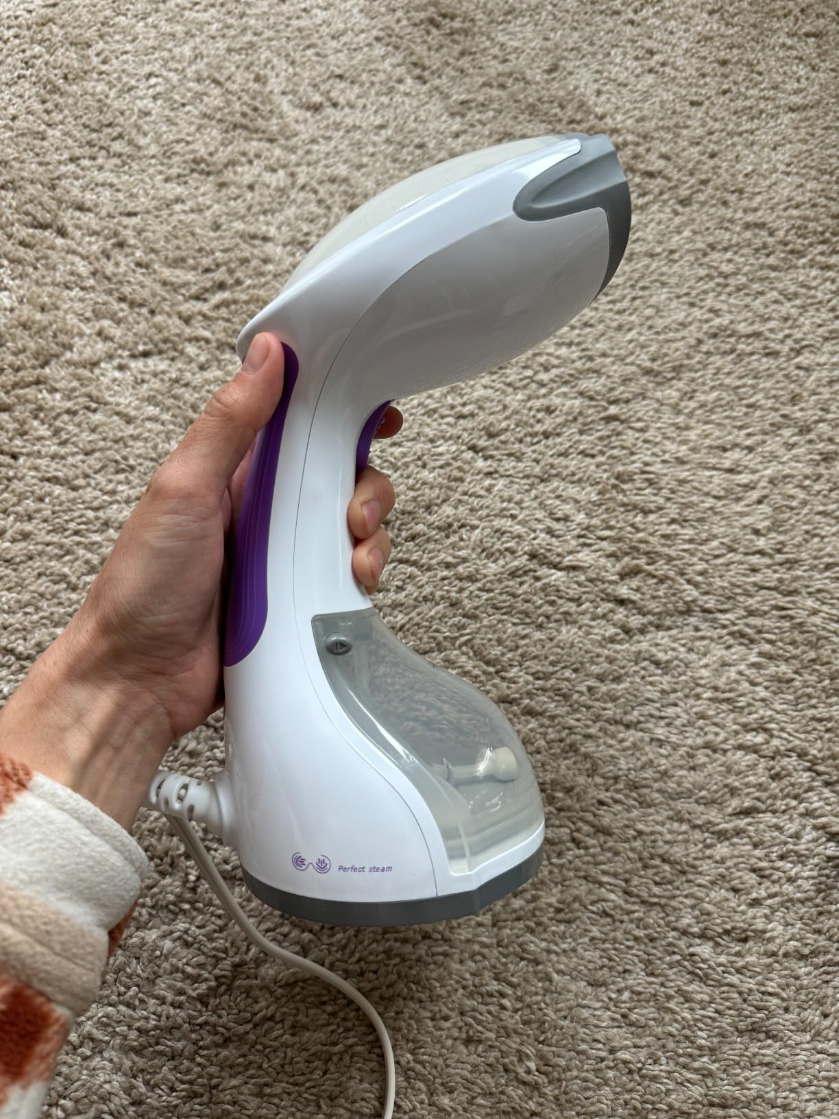 BEAUTURAL Travel Steamer for Clothes, Dual Voltage for Worldwide Use, 1000W | Portable and Handheld Garment Fabric Wrinkle Remover with Ceramic Heating Plate, Fast 30-second Heat-up customer photo 2