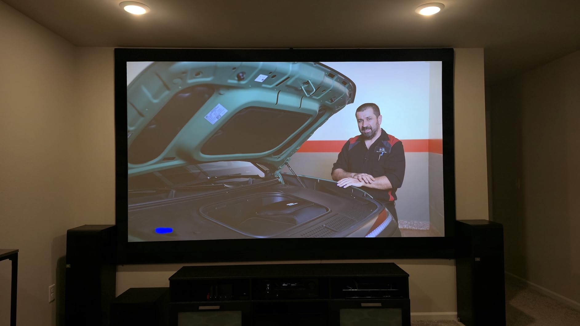 ViewSonic LS901-4K 5500 Lumens 4K Laser Projector, High Brightness with HDR customer photo 1