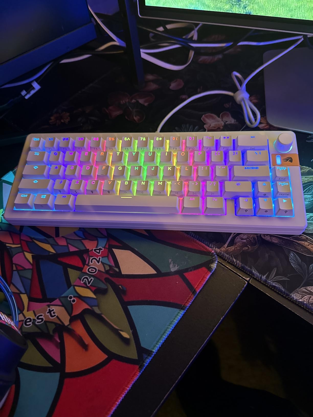Gaming - GMMK 3 HE Rapid Trigger Keyboard, Hall Effect, 8K Polling Rate, MX Mechanical & Magnetic Switches, Hotswappable 75% Keyboard, Modular Gasket System, Doubleshot PBT keycaps (Black) customer photo 1