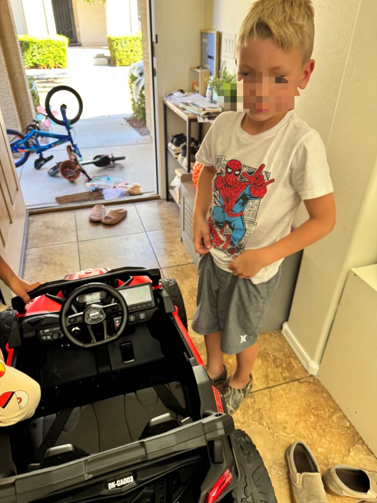 KerryYoo SU5 24V Ride on Toys for Big Kids, 4x200W, 2 Seater Electric Ride on UTV 4WD/2WD, EVA Rubber Tires, 4x4 Shock Absorbers, Remote Control, Licensed Can-Am, Bluetooth - Blue customer photo 1