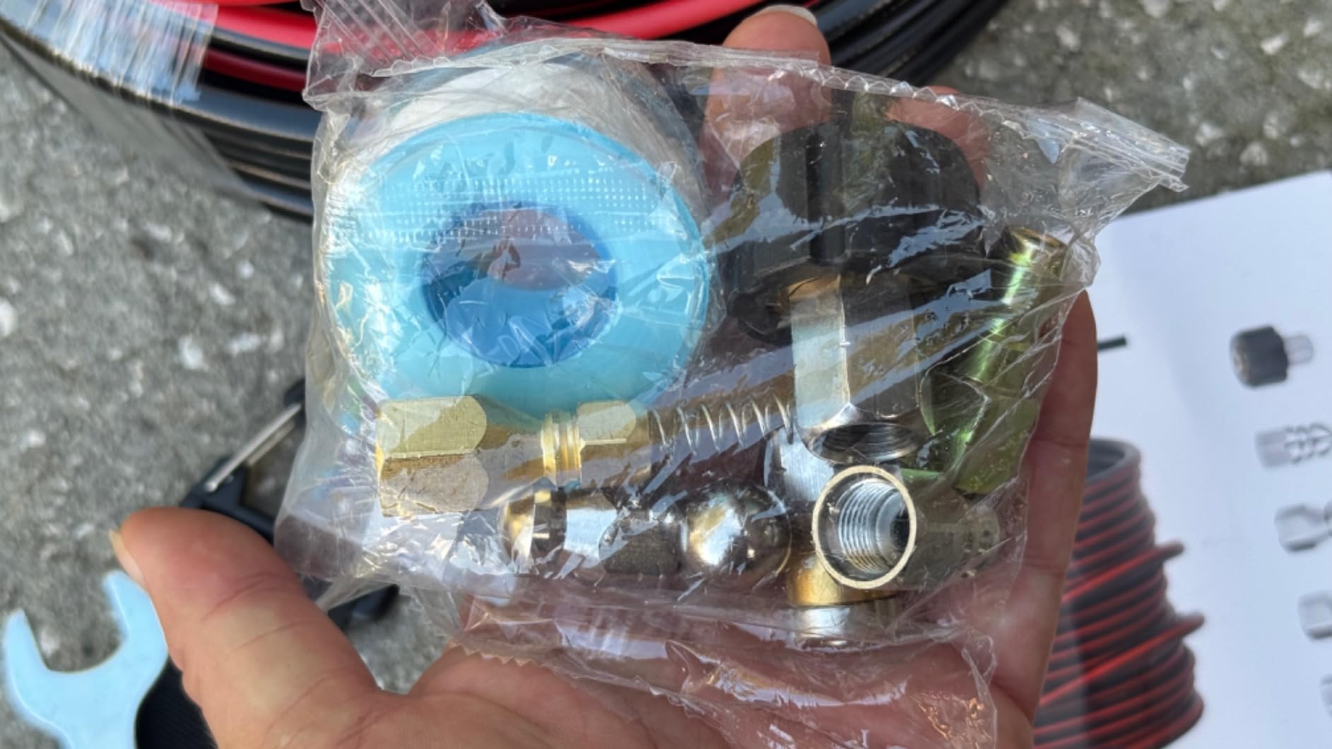 Sewer Jetter Kit for Pressure Washer 100FT, Drain Cleaner Hose 1/4 Inch NPT, NPT Corner Swivel and Push Button Nose Sewer Jet Nozzle Wrenches Gloves Waterproof Tape Pearl Brooch, 5800PSI customer photo 1
