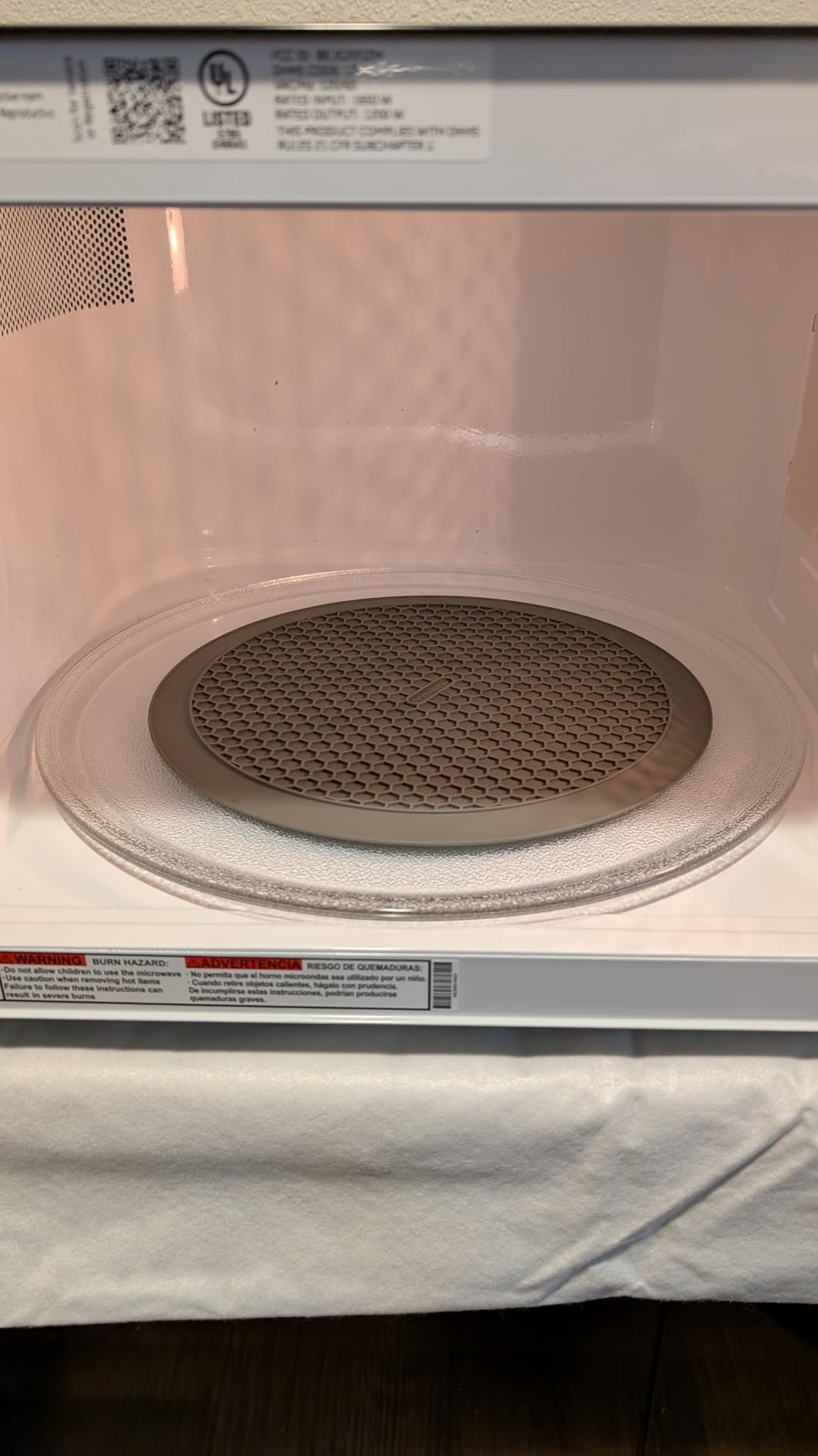 GE Countertop Microwave Oven, 1,200-watt Capacity, 2.0 Cubic Ft., 8 Auto Setting Cooking Settings, Child-Lock Technology, Stainless Steel customer photo 1