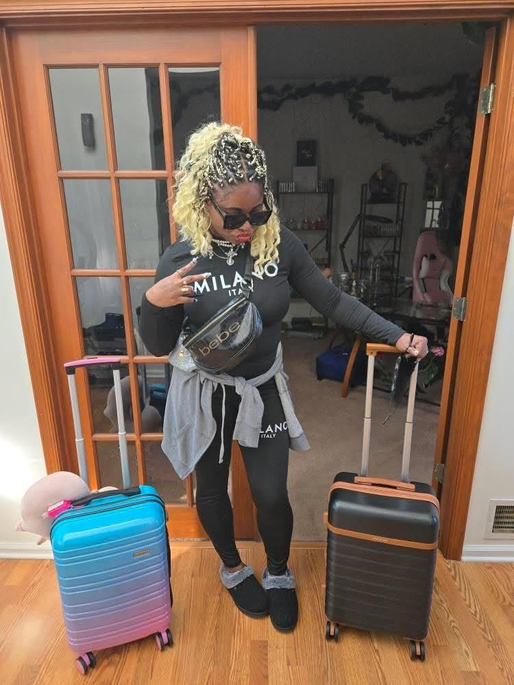 UKEIN Luggage Sets 3Piece, Carry On Luggage 20in Suitcase Set With Backpack customer photo 1
