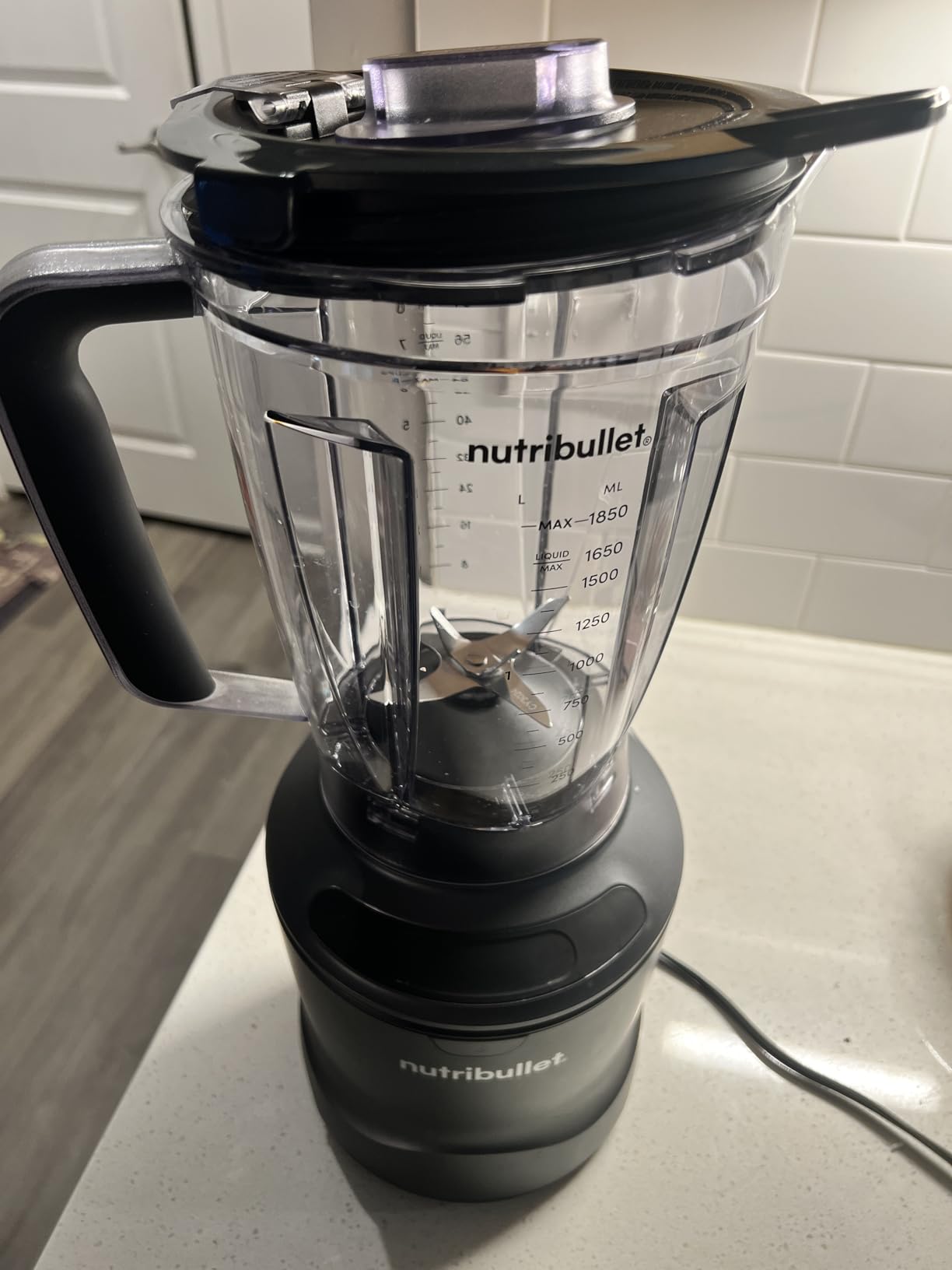 nutribullet SmartSense Blender Combo, 1400W, 64oz Pitcher, 32oz & 24oz Cups, 5-Speed, Smoothies, Ice and Frozen Fruit, Nut Milk, Soup, Gunmetal Gray, NBF50700 customer photo 2