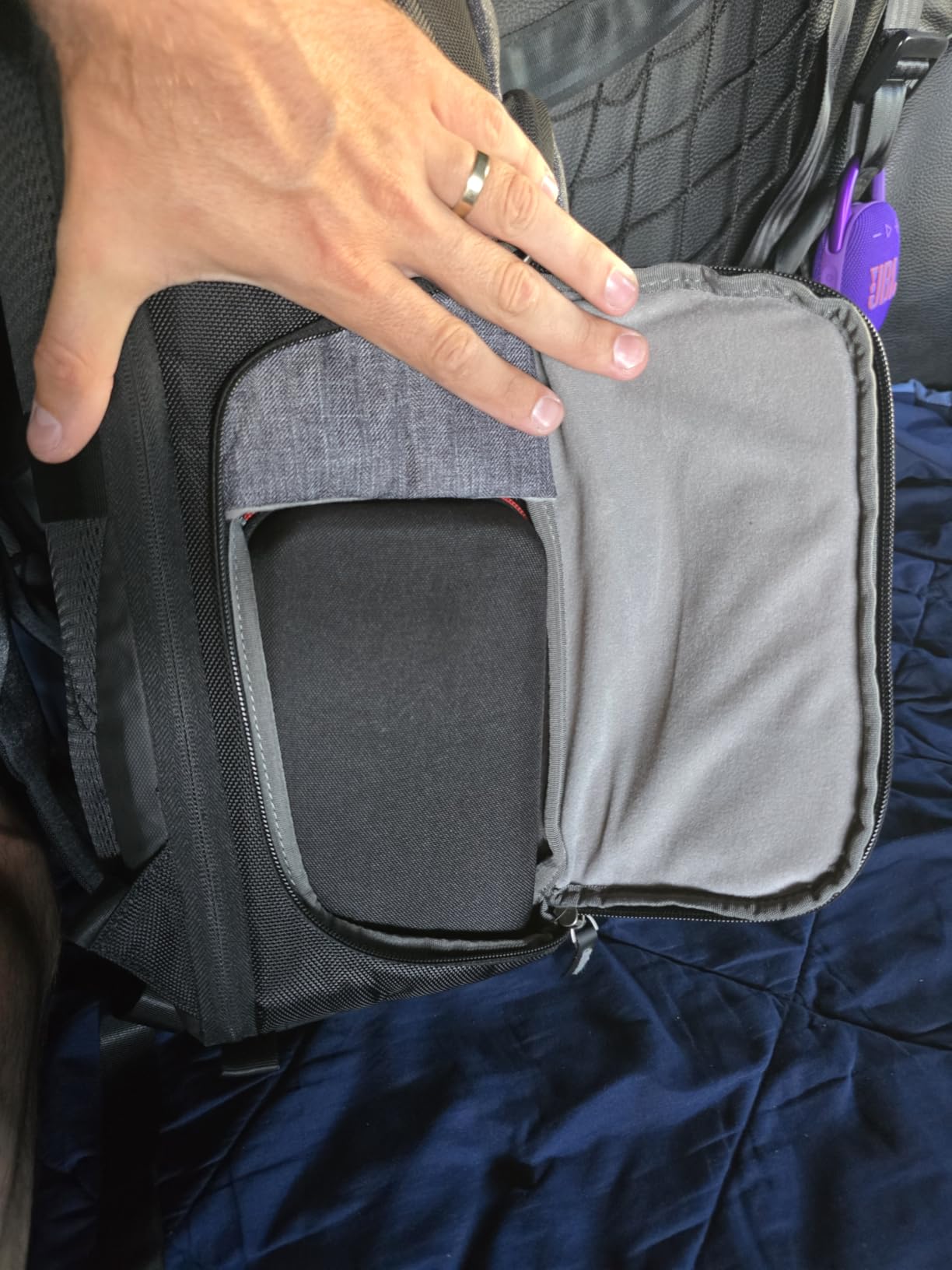 K&F CONCEPT Camera Backpack, 22L Expandable Camera Bag with Rain Cover | with Tripod Holder & 15.6in Laptop Compartment, Quick Access & Water Resistant, B06 customer photo 2